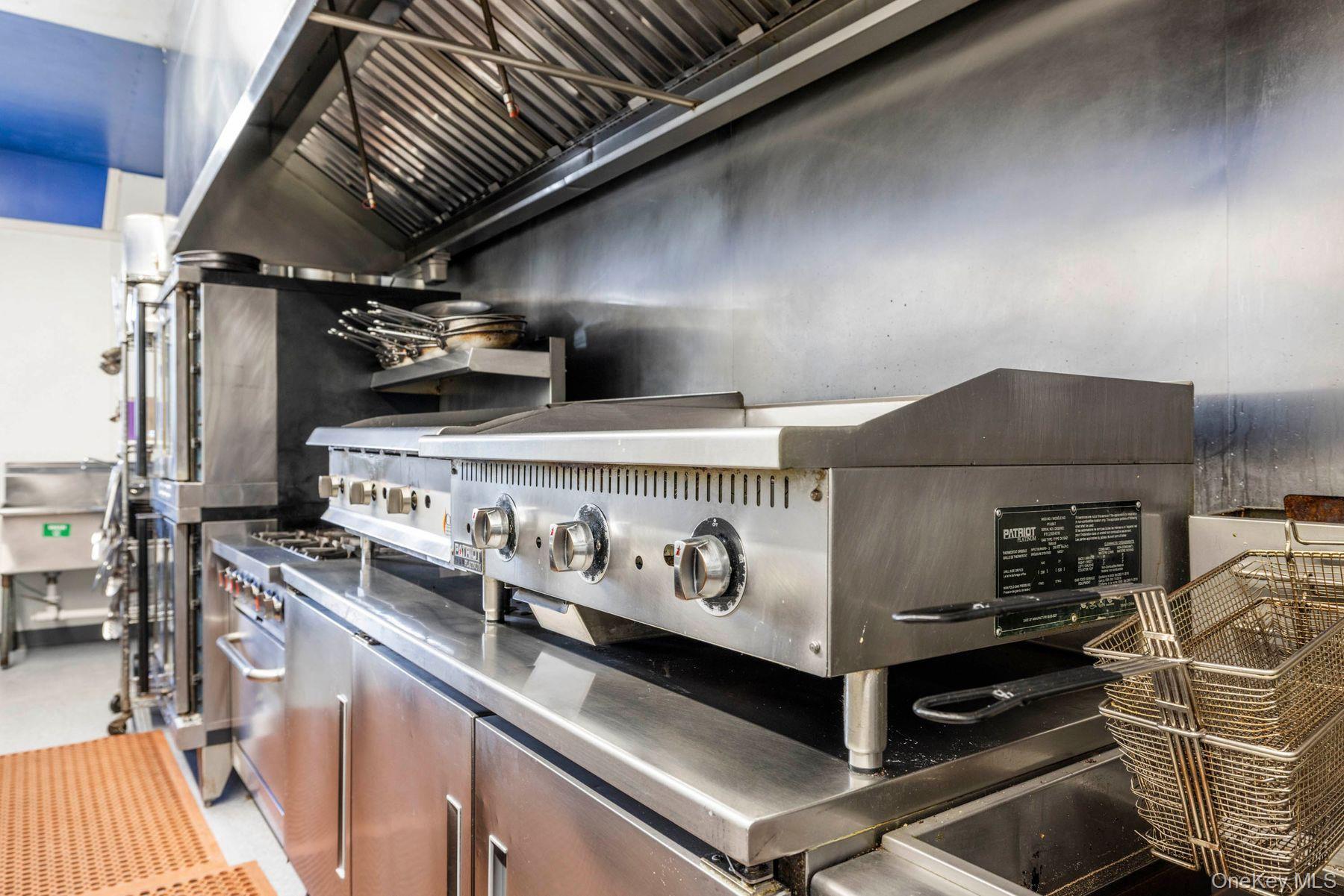 7588 N Broadway, Red Hook, NY 12571