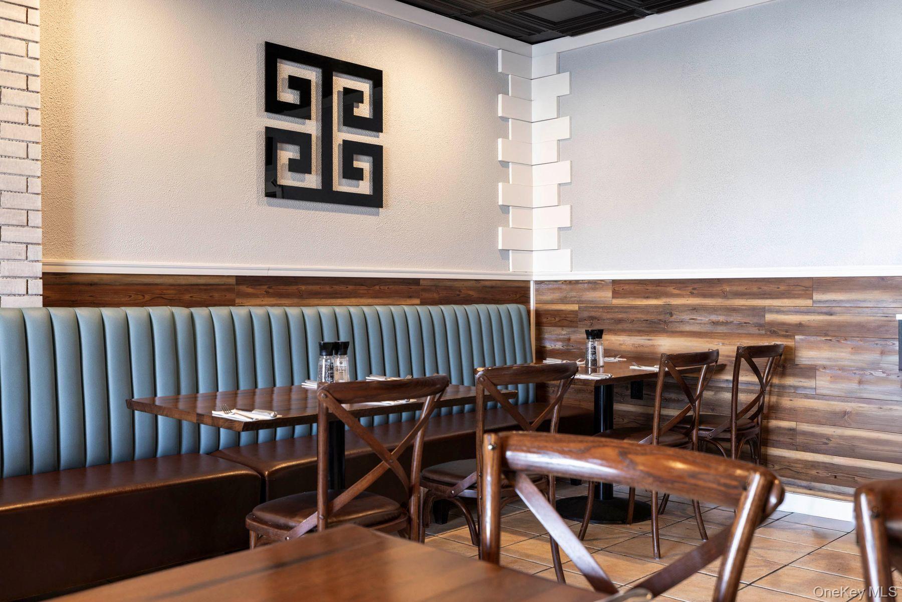 7588 N Broadway, Red Hook, NY 12571