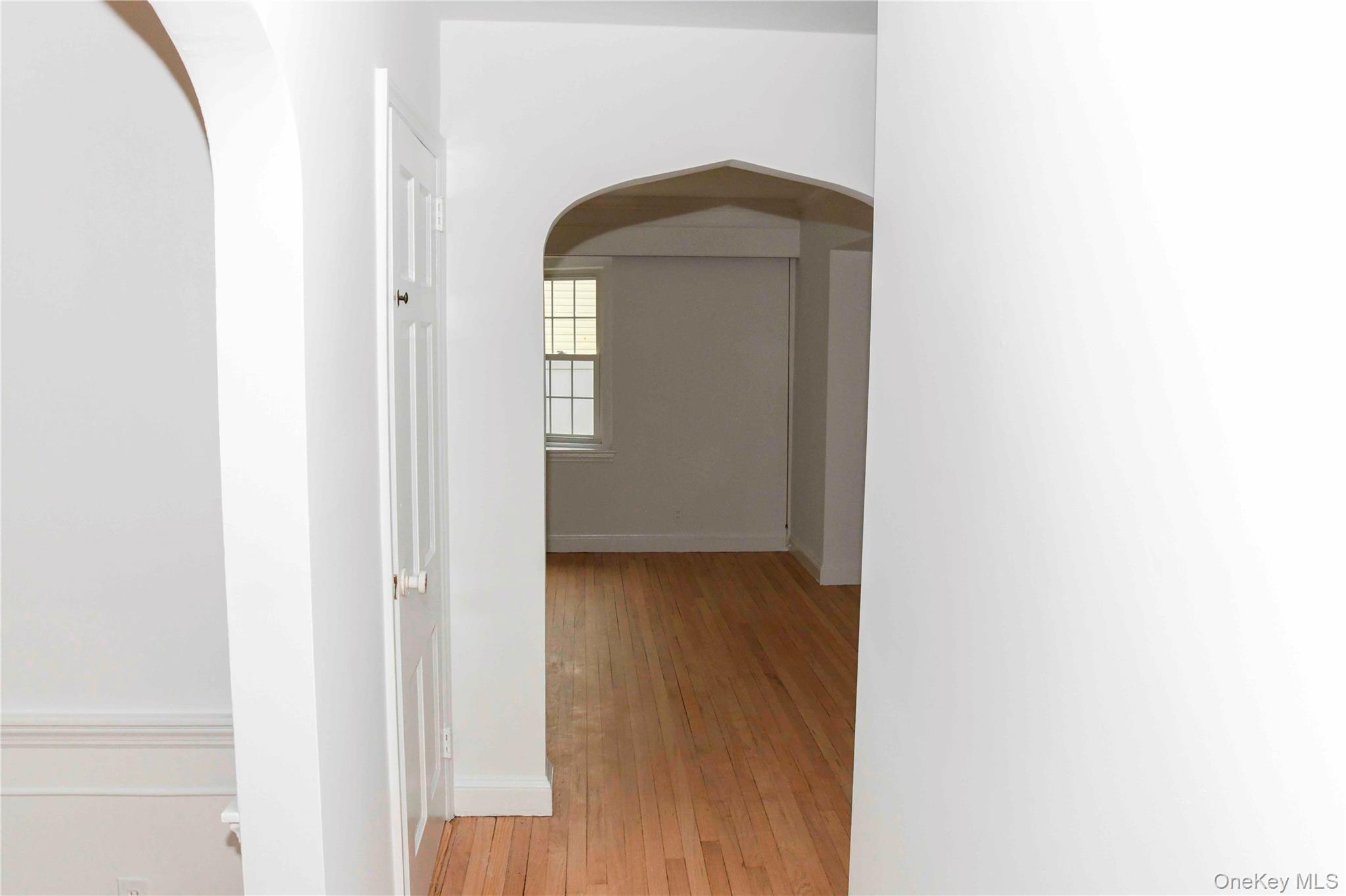 138 Chestnut Street, Lynbrook, NY 11563