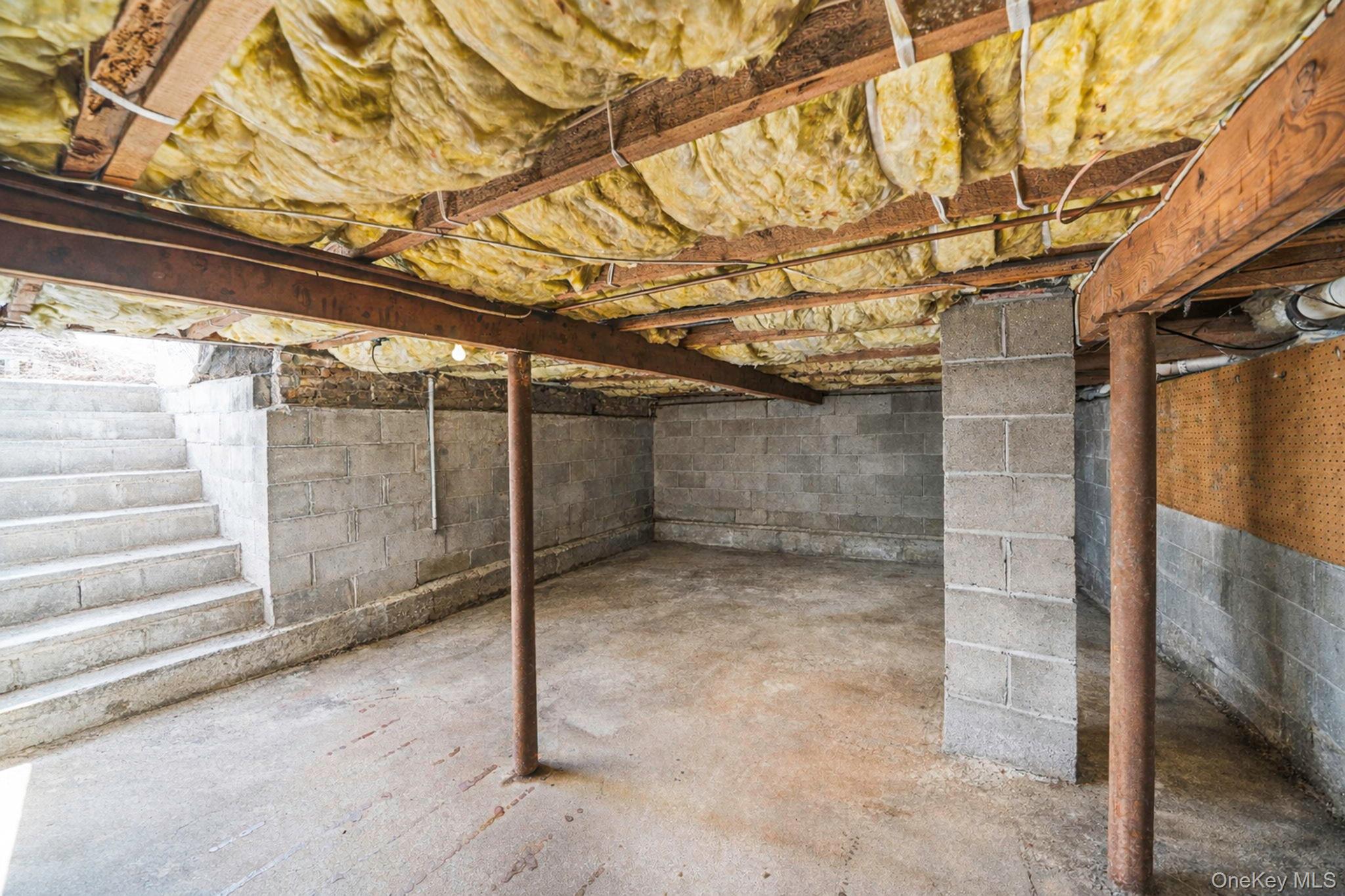 43 Wiggins Avenue, Patchogue, NY 11772