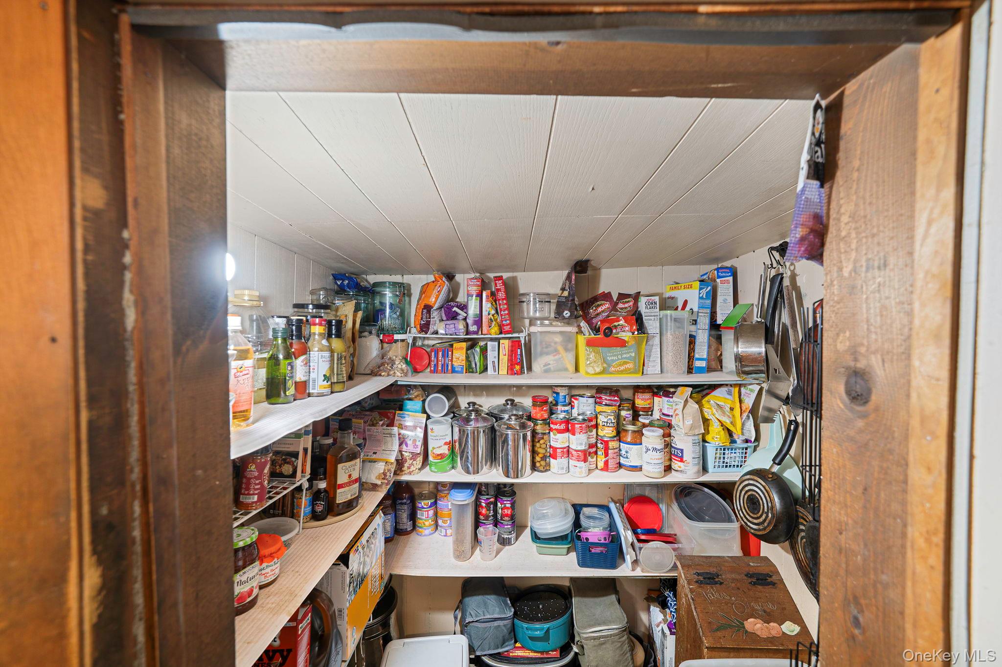 43 Wiggins Avenue, Patchogue, NY 11772