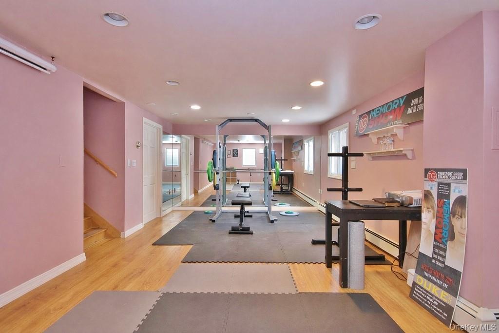 9 Crescent Lane, Putnam Valley, NY 10579