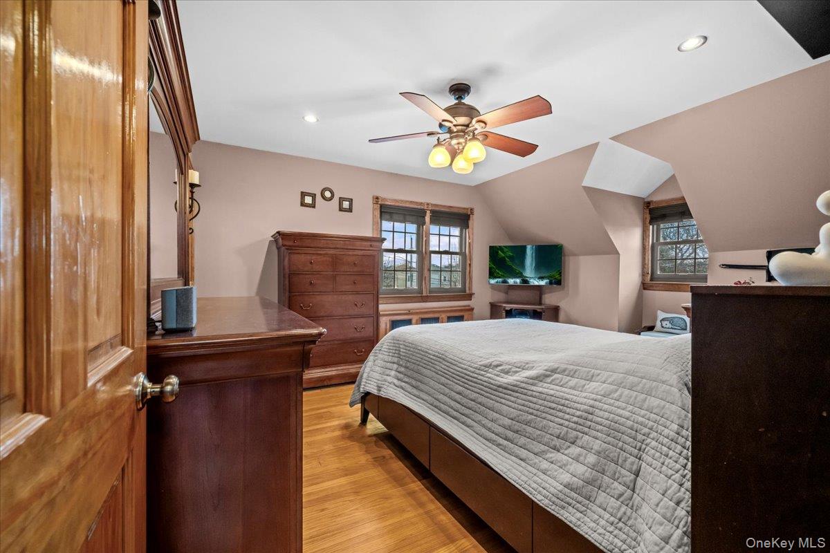 3318 Polo Place, Bronx, NY 10465