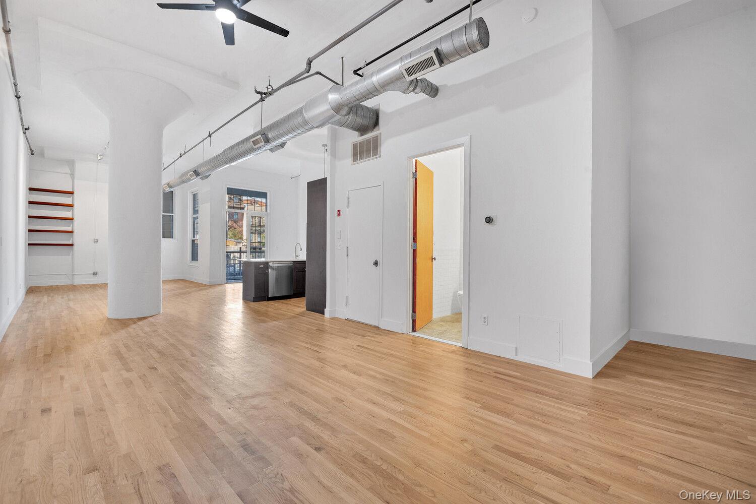 689 MYRTLE Avenue # 2H, Brooklyn, NY 11205