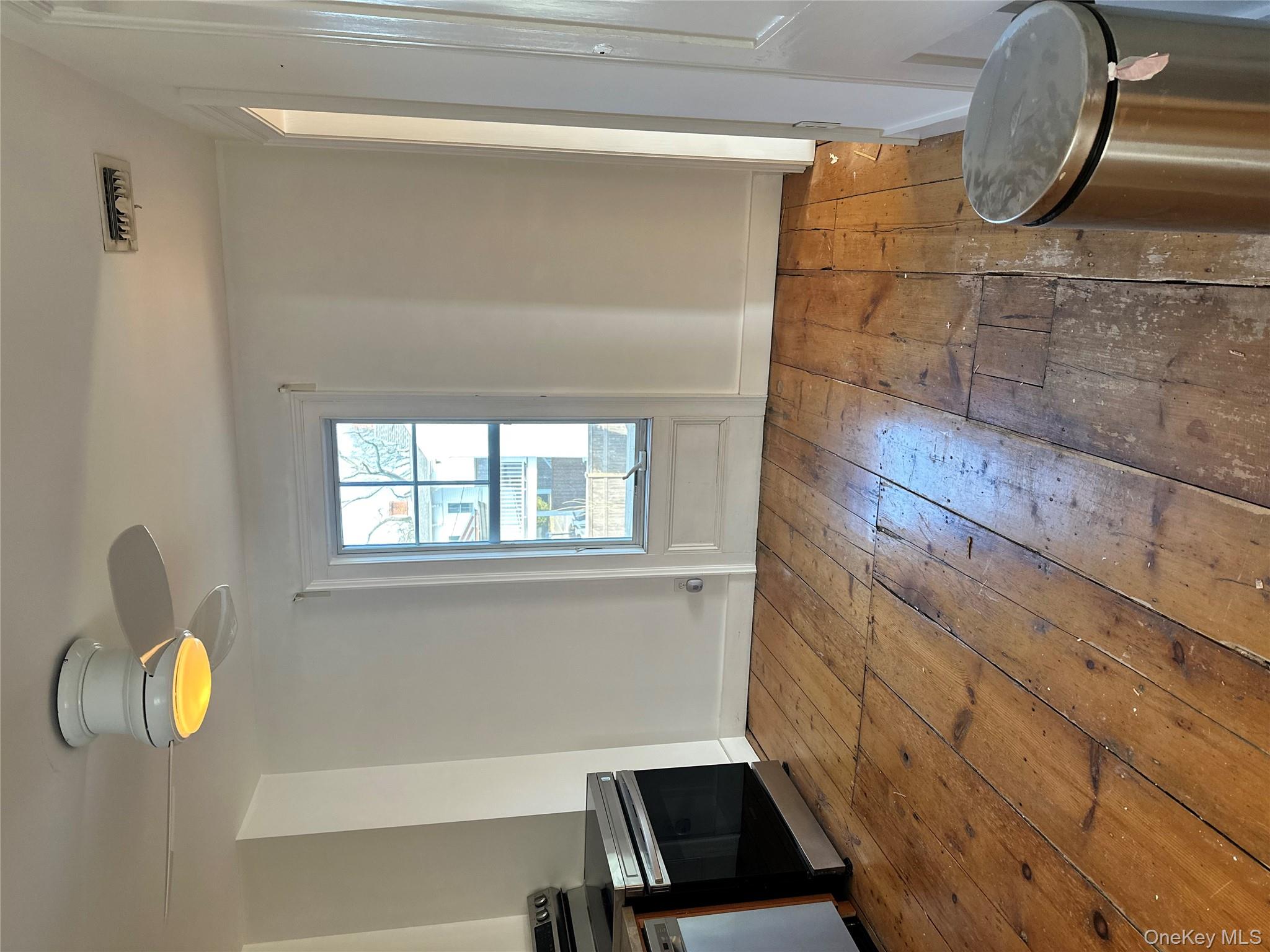 744 Main Street # Apt #2, Greenport, NY 11944