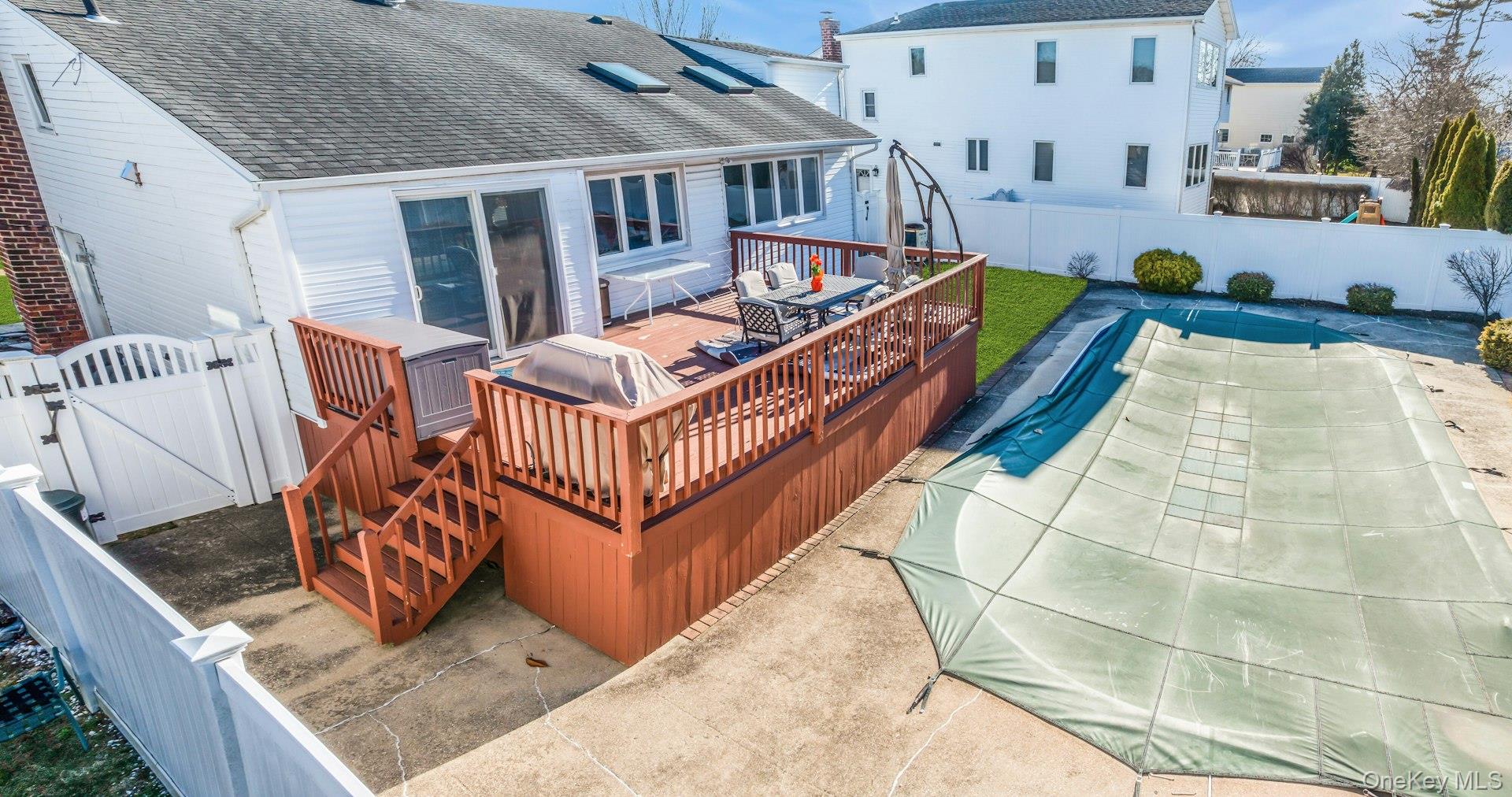 2505 Walters Court, Bellmore, NY 11710