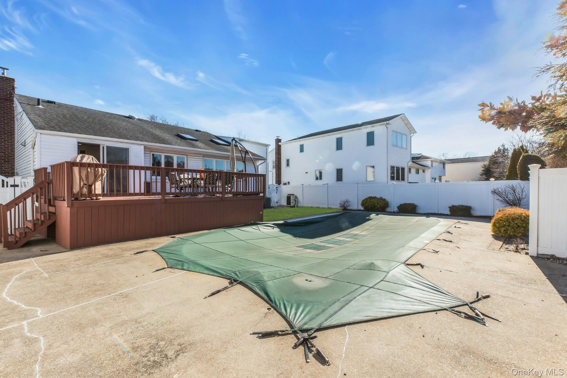 2505 Walters Court, Bellmore, NY 11710