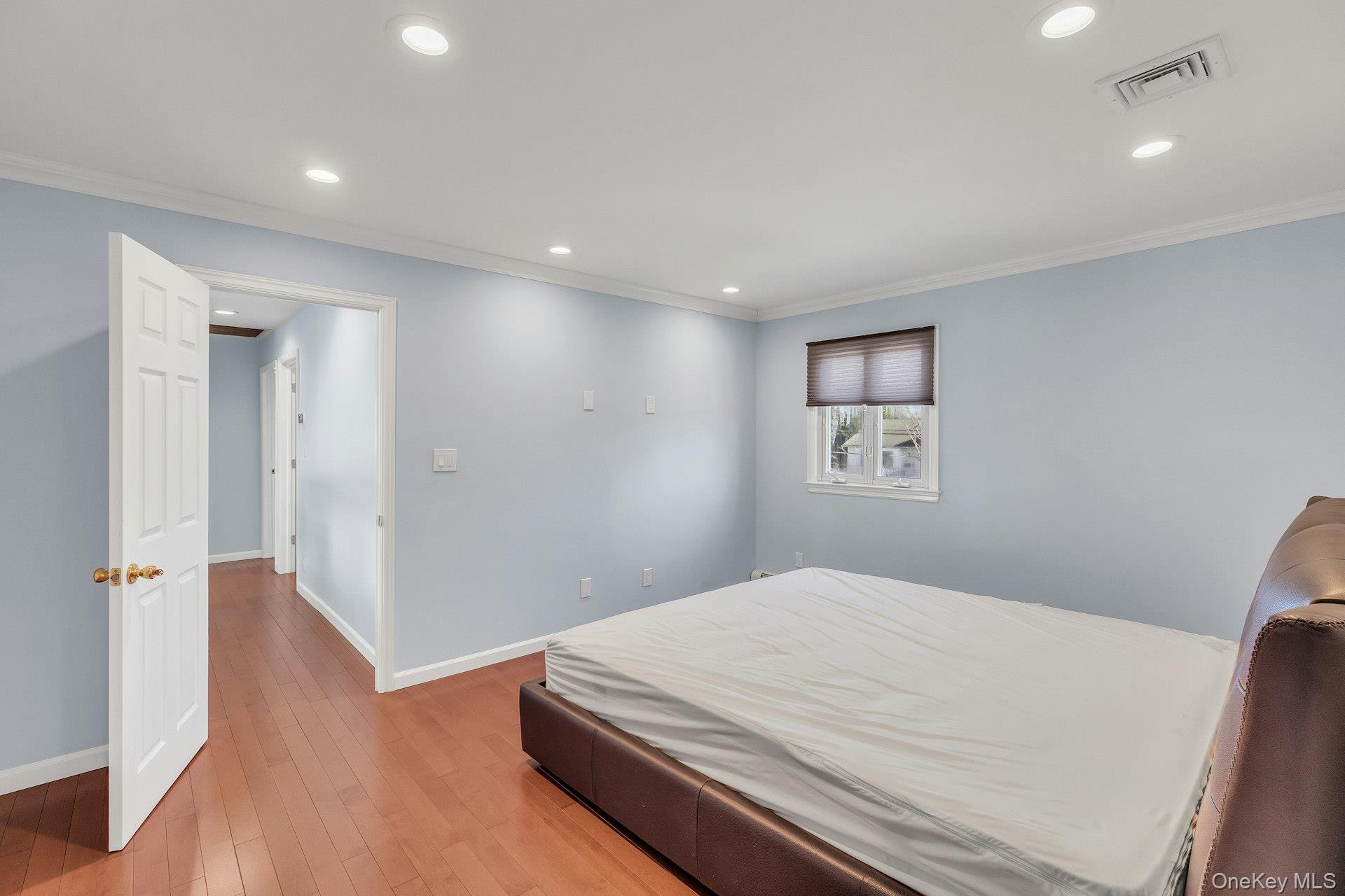 2505 Walters Court, Bellmore, NY 11710