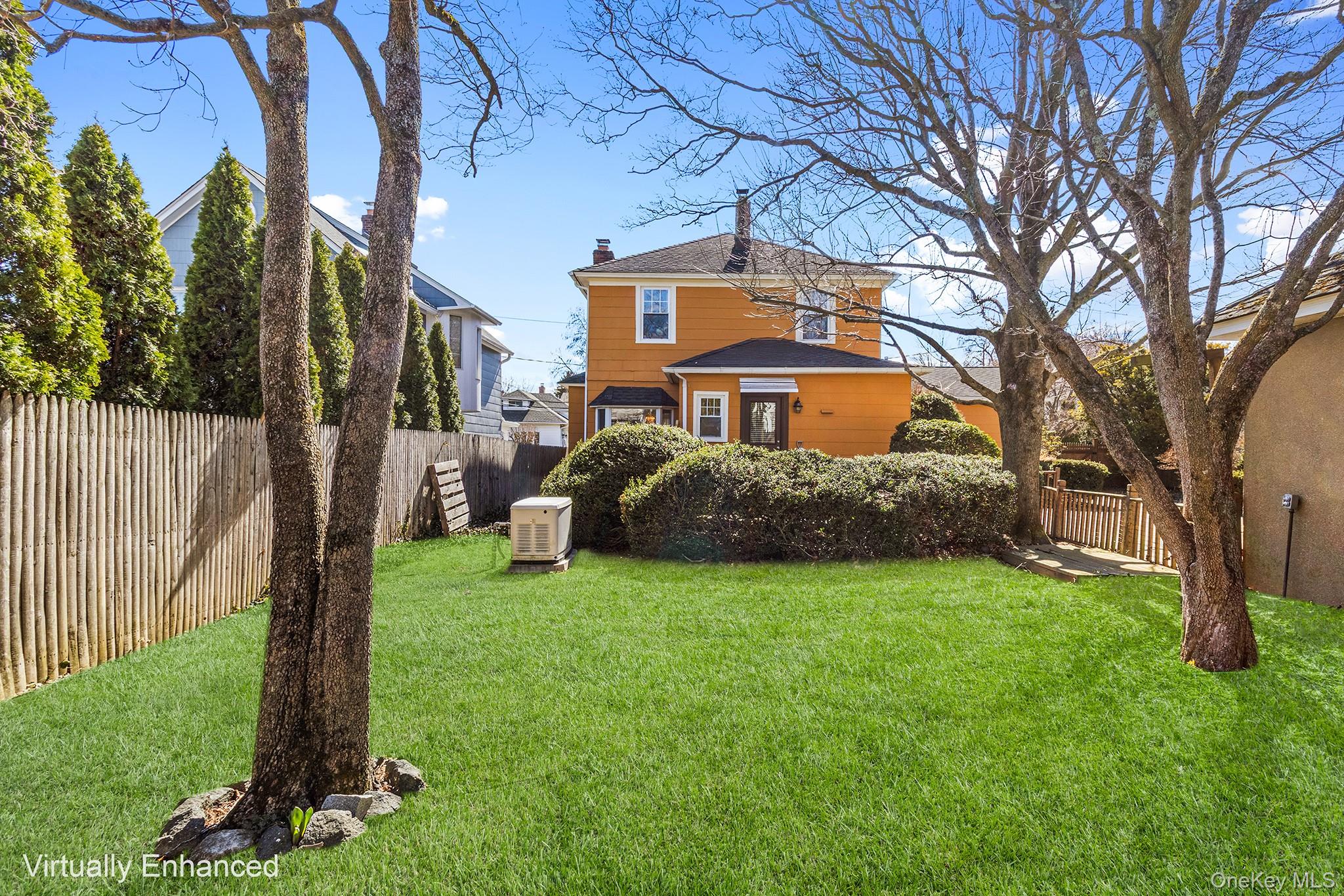 46 Riggs Place, Locust Valley, NY 11560