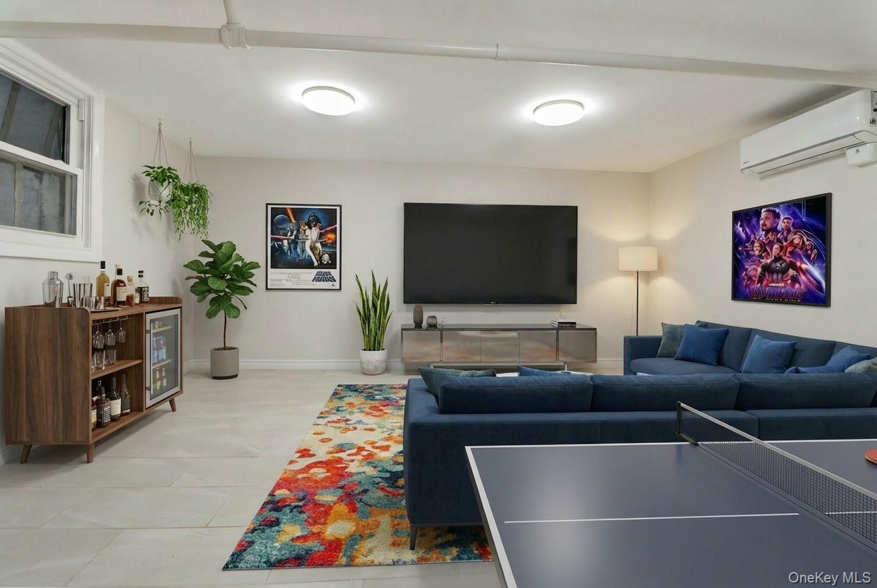 6110 84th Street, Middle Village, NY 11379