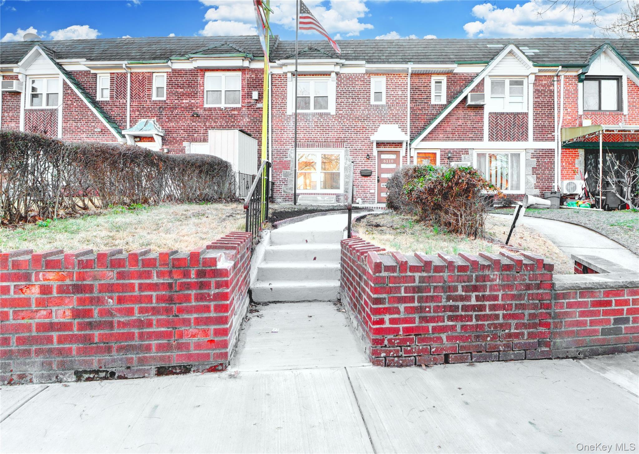 6110 84th Street, Middle Village, NY 11379