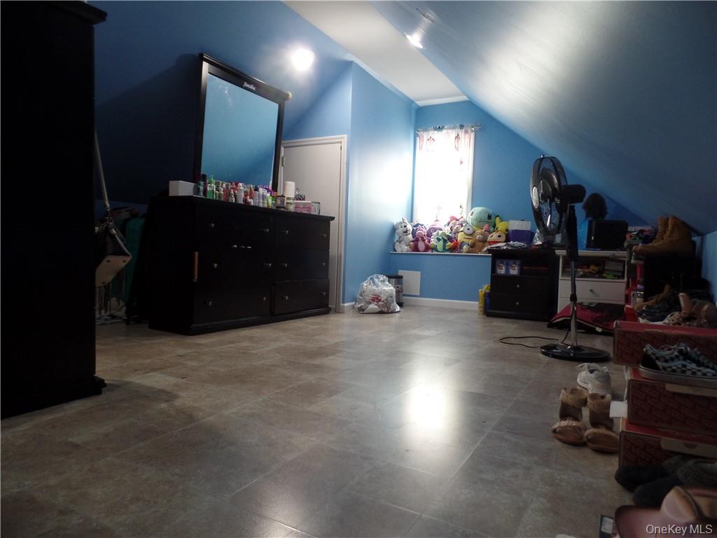 216 Robinson Avenue, Newburgh, NY 12550