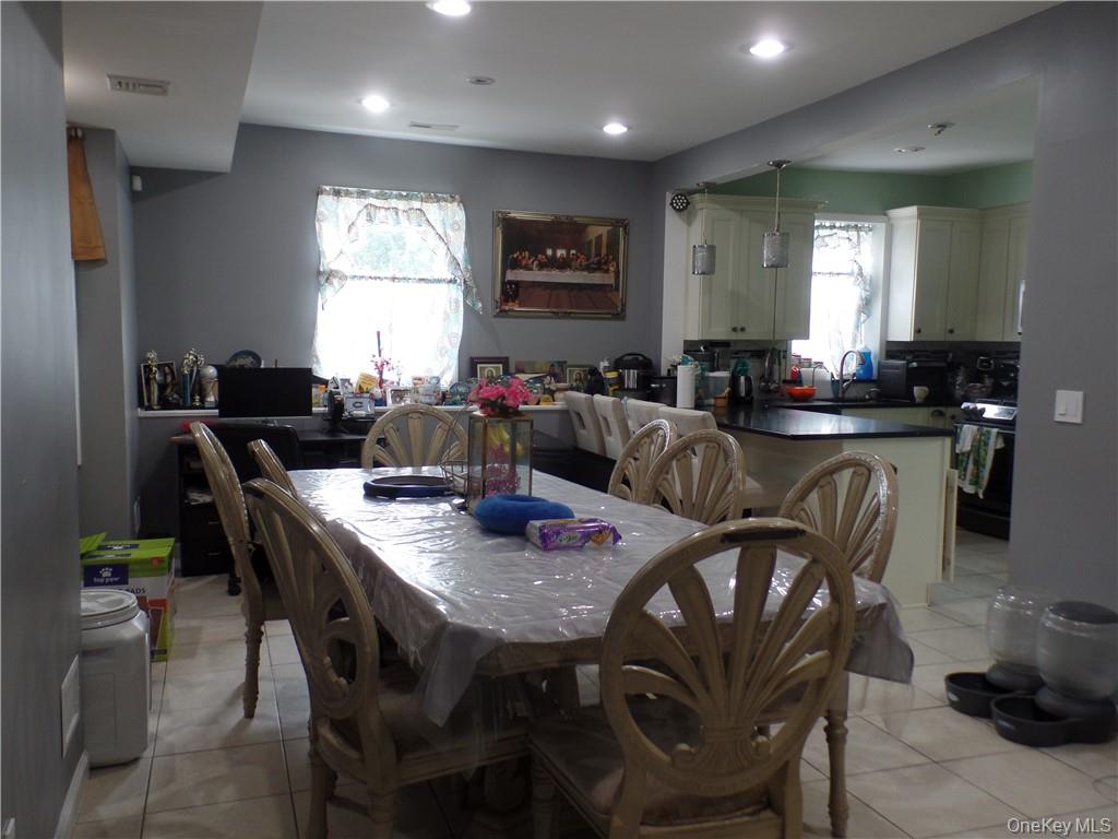 216 Robinson Avenue, Newburgh, NY 12550