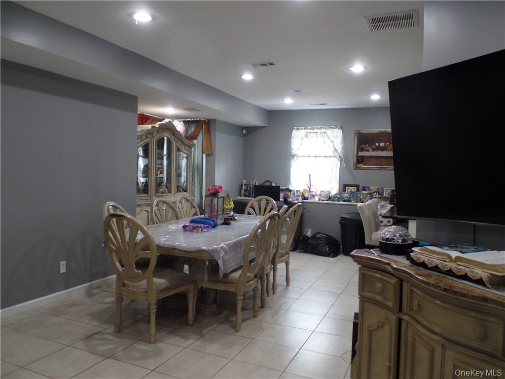 216 Robinson Avenue, Newburgh, NY 12550