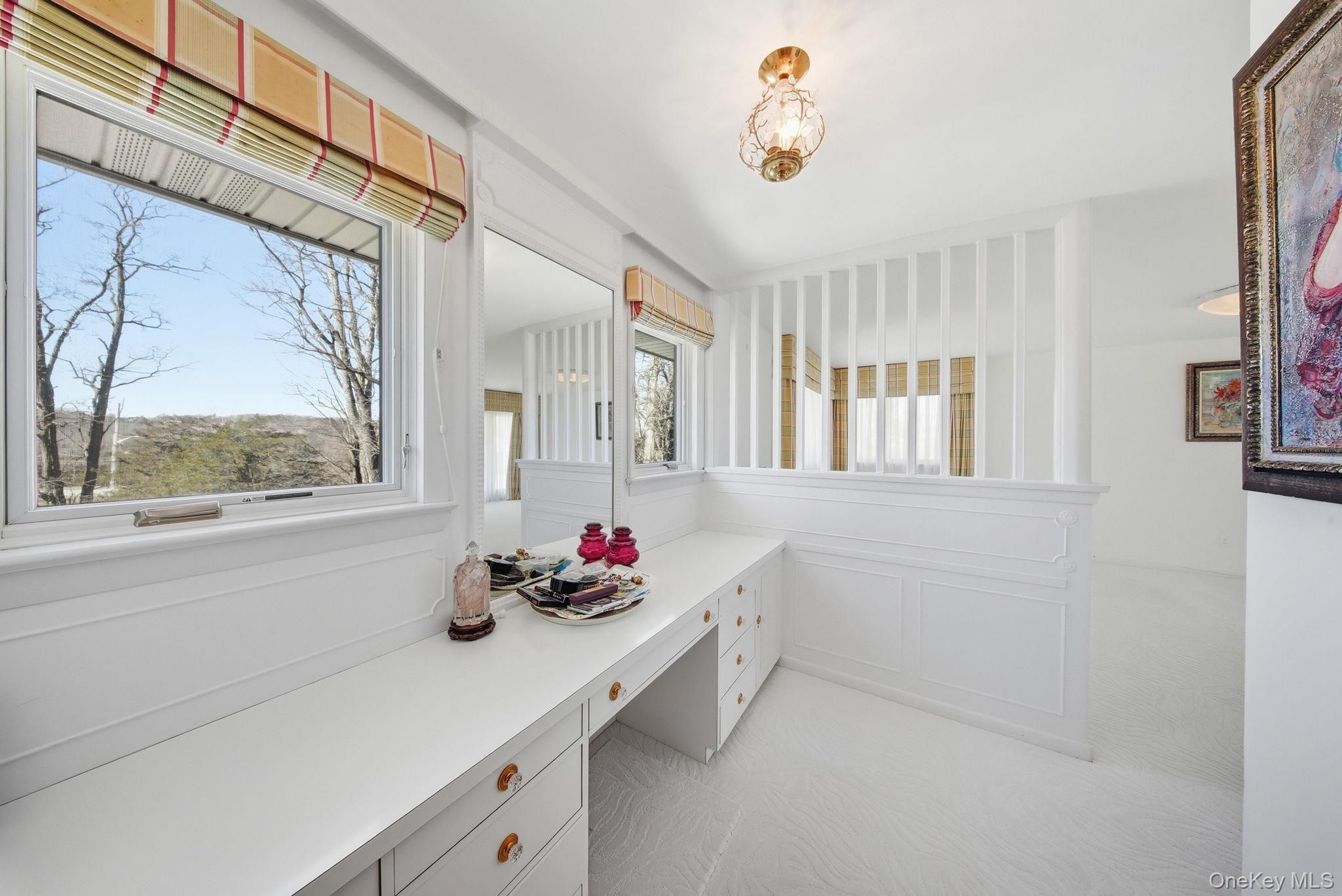 736 State Route 94 N, Warwick, NY 10990