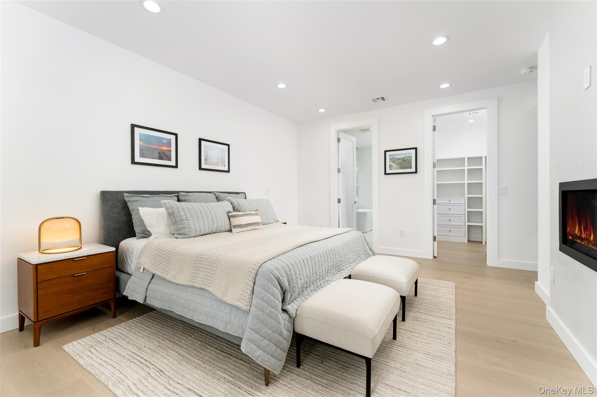 40 Waters Edge Road, Southampton, NY 11968