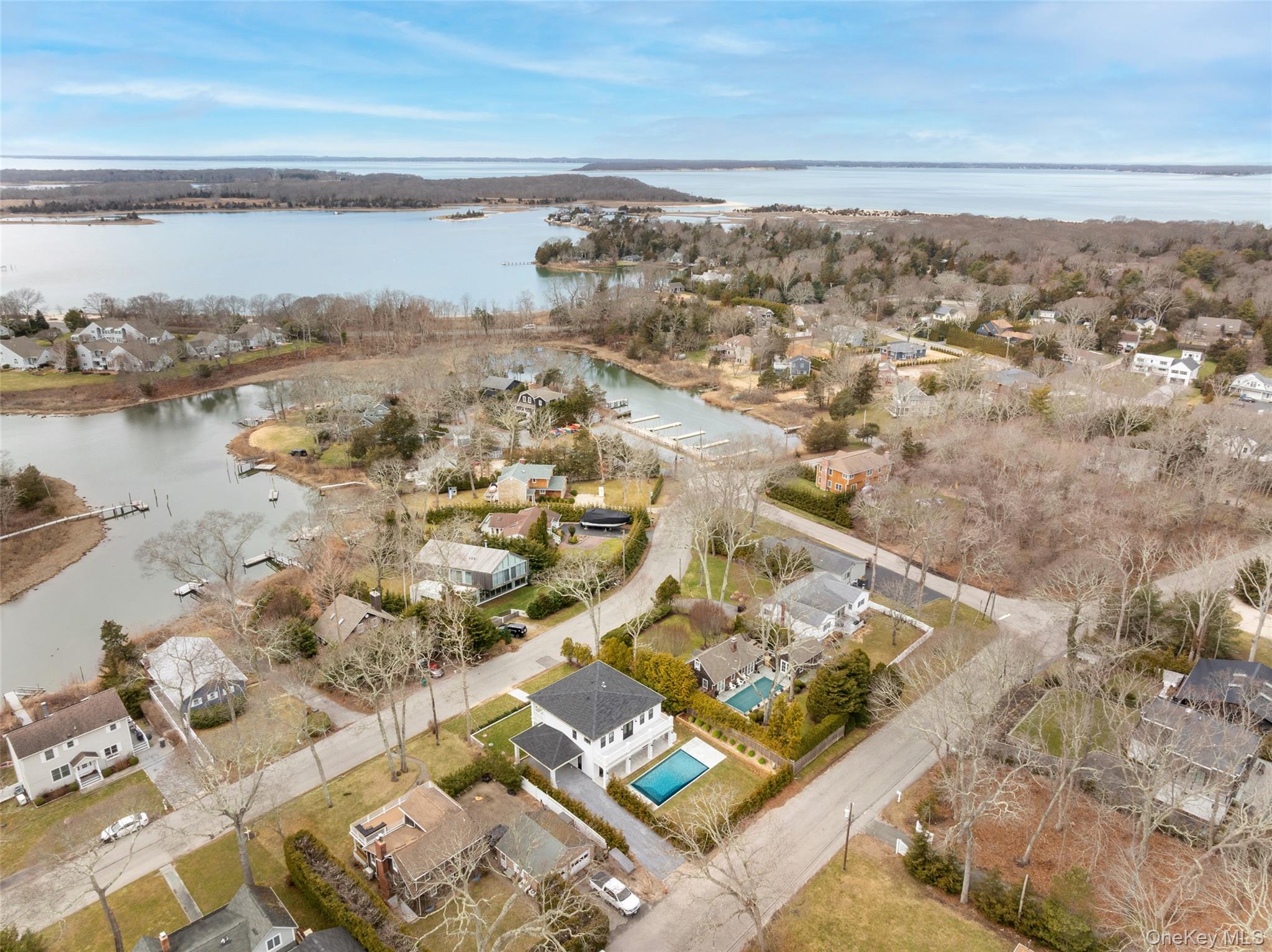 40 Waters Edge Road, Southampton, NY 11968