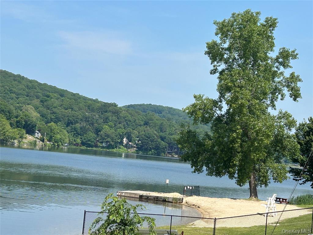 23 Lucille Road, Carmel, NY 10512