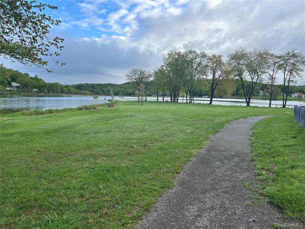 23 Lucille Road, Carmel, NY 10512