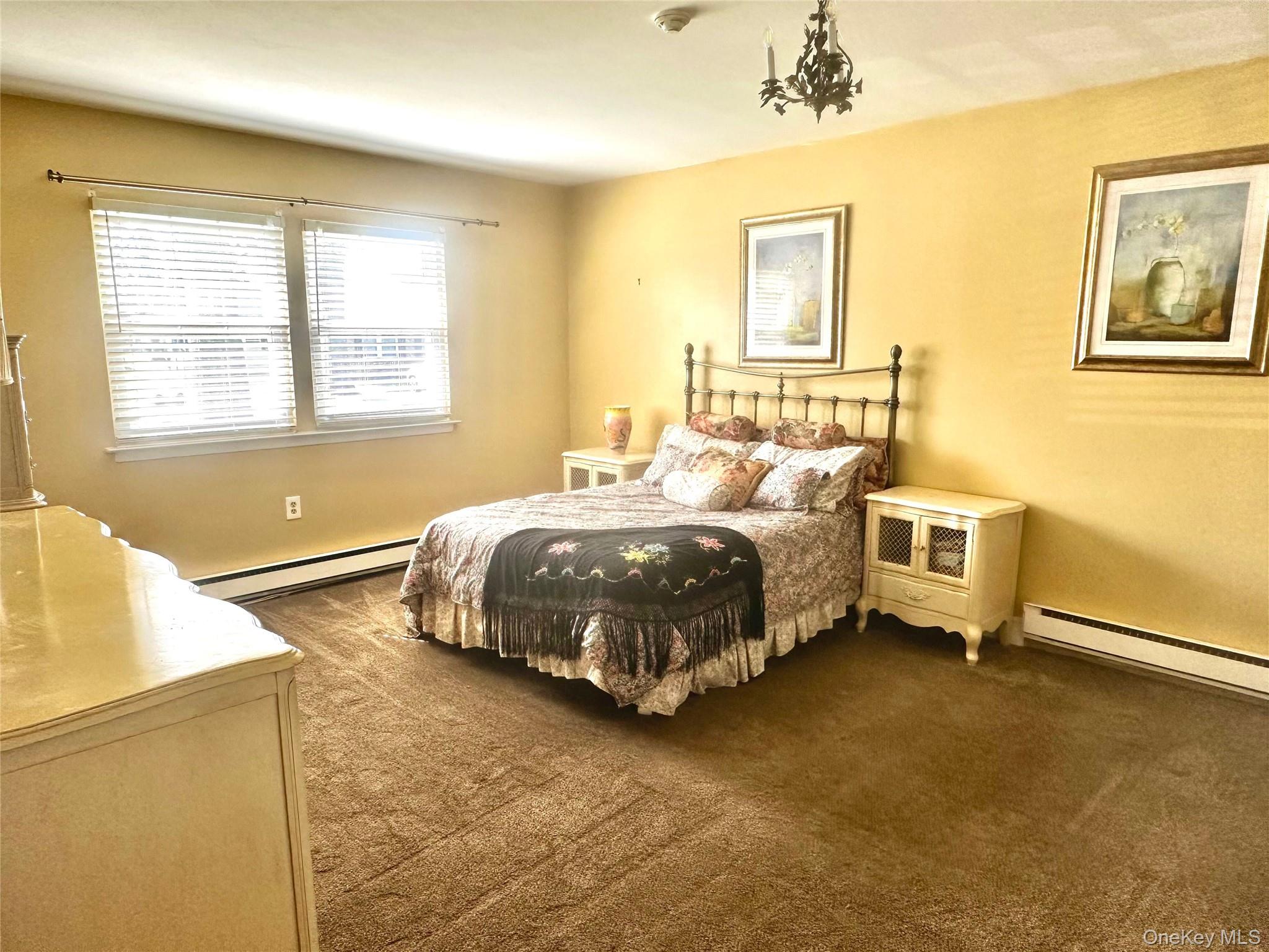 42 Freemont Lane, Coram, NY 11727