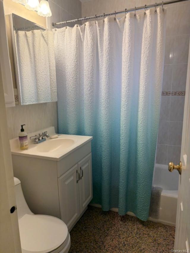 6 Windermere Place # 10, Rockville Centre, NY 11570