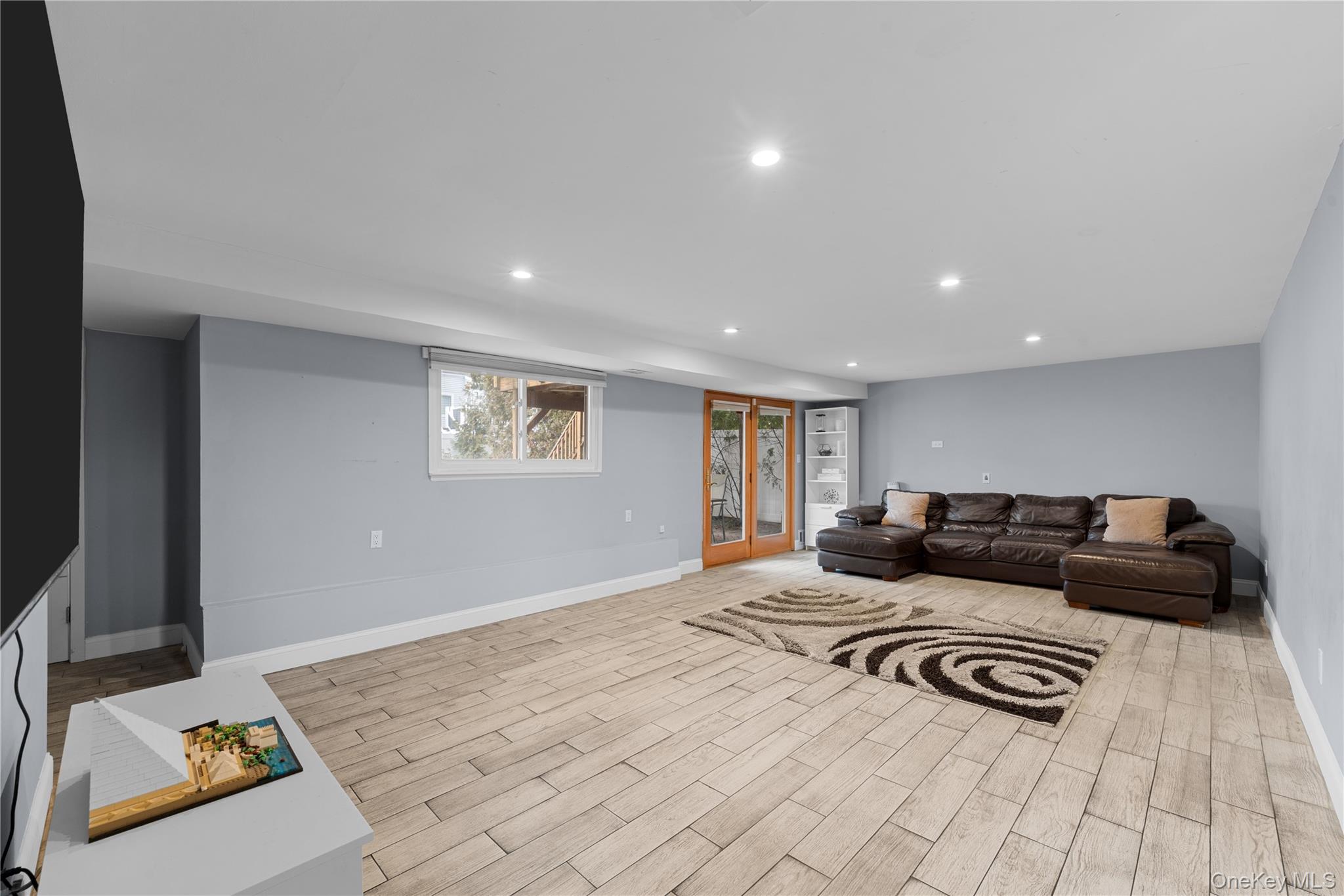 2812 Covered Bridge Road, Merrick, NY 11566