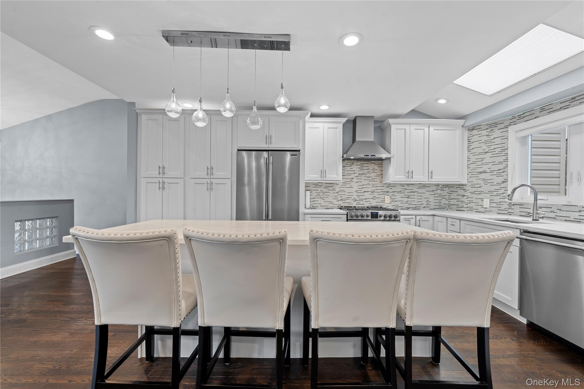 2812 Covered Bridge Road, Merrick, NY 11566