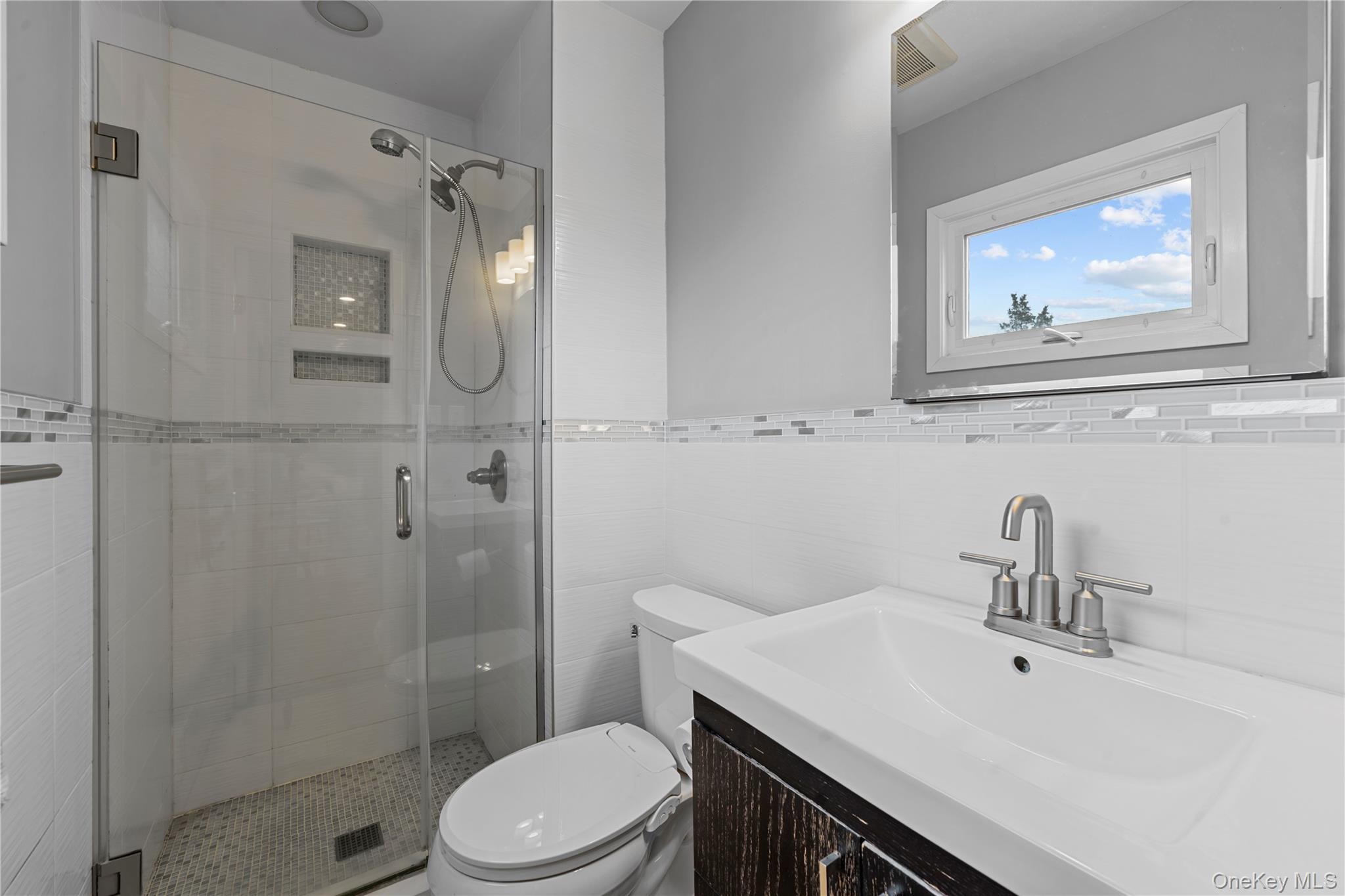 2812 Covered Bridge Road, Merrick, NY 11566