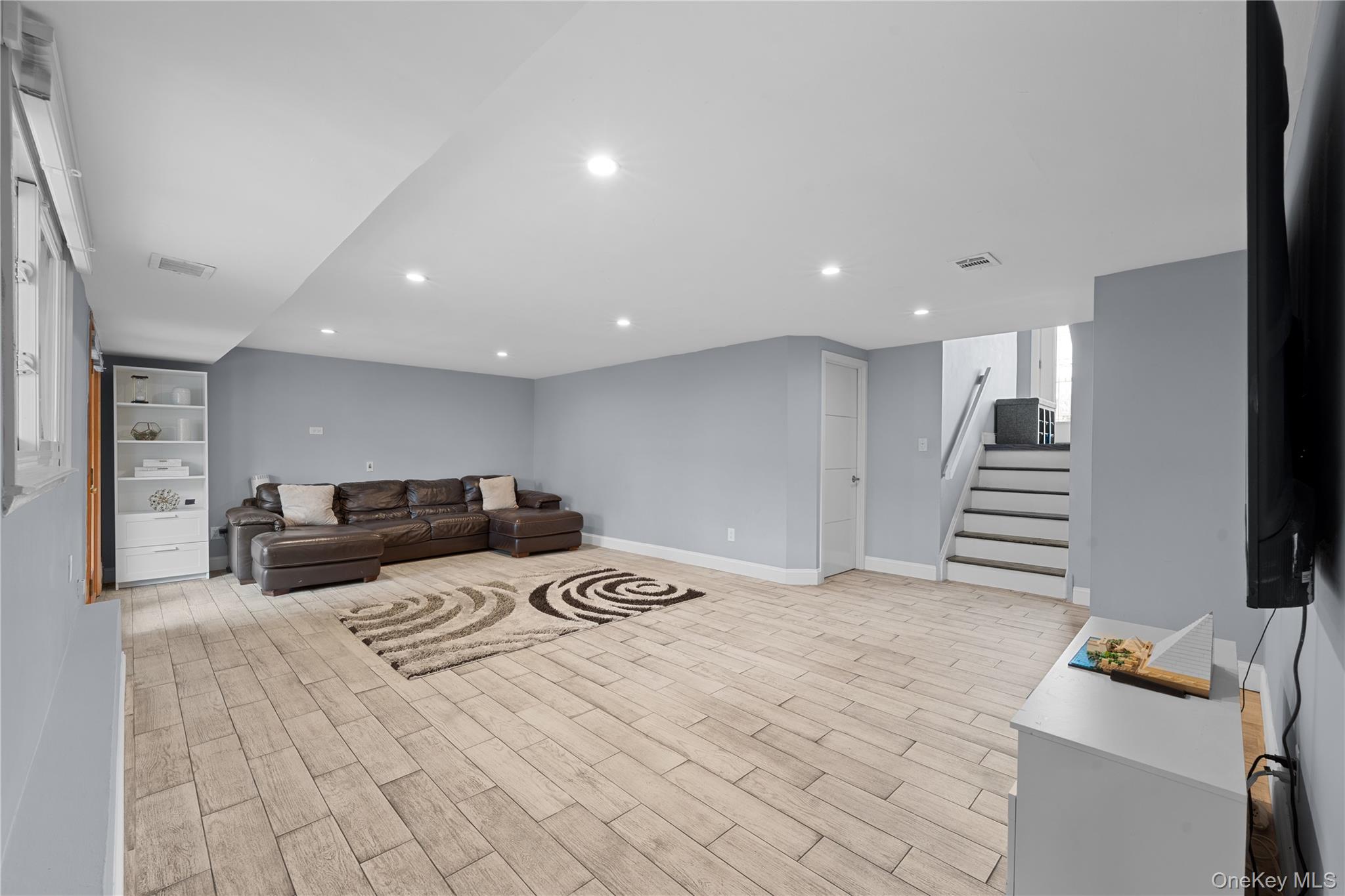 2812 Covered Bridge Road, Merrick, NY 11566