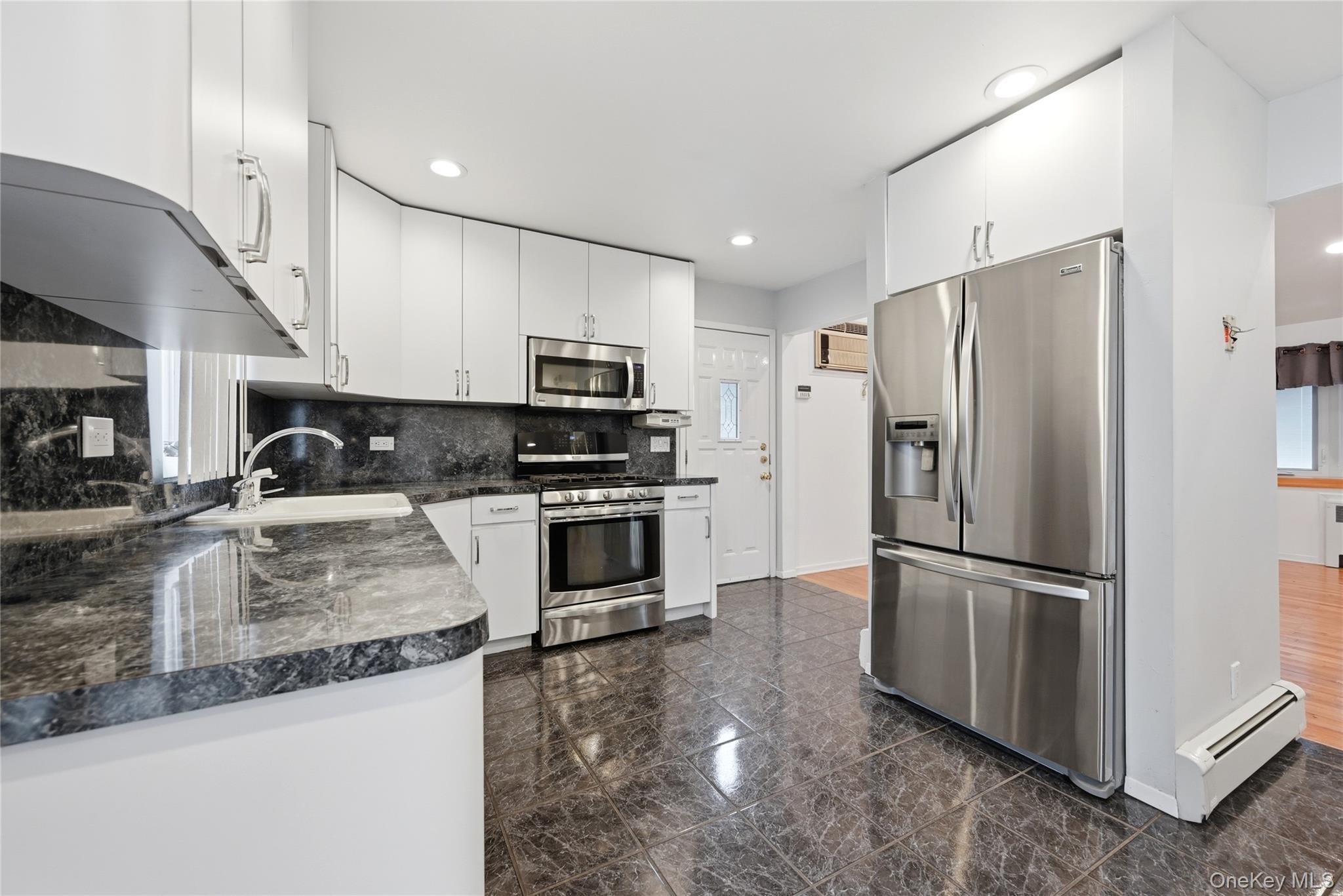 22 Randal Drive, Bethpage, NY 11714