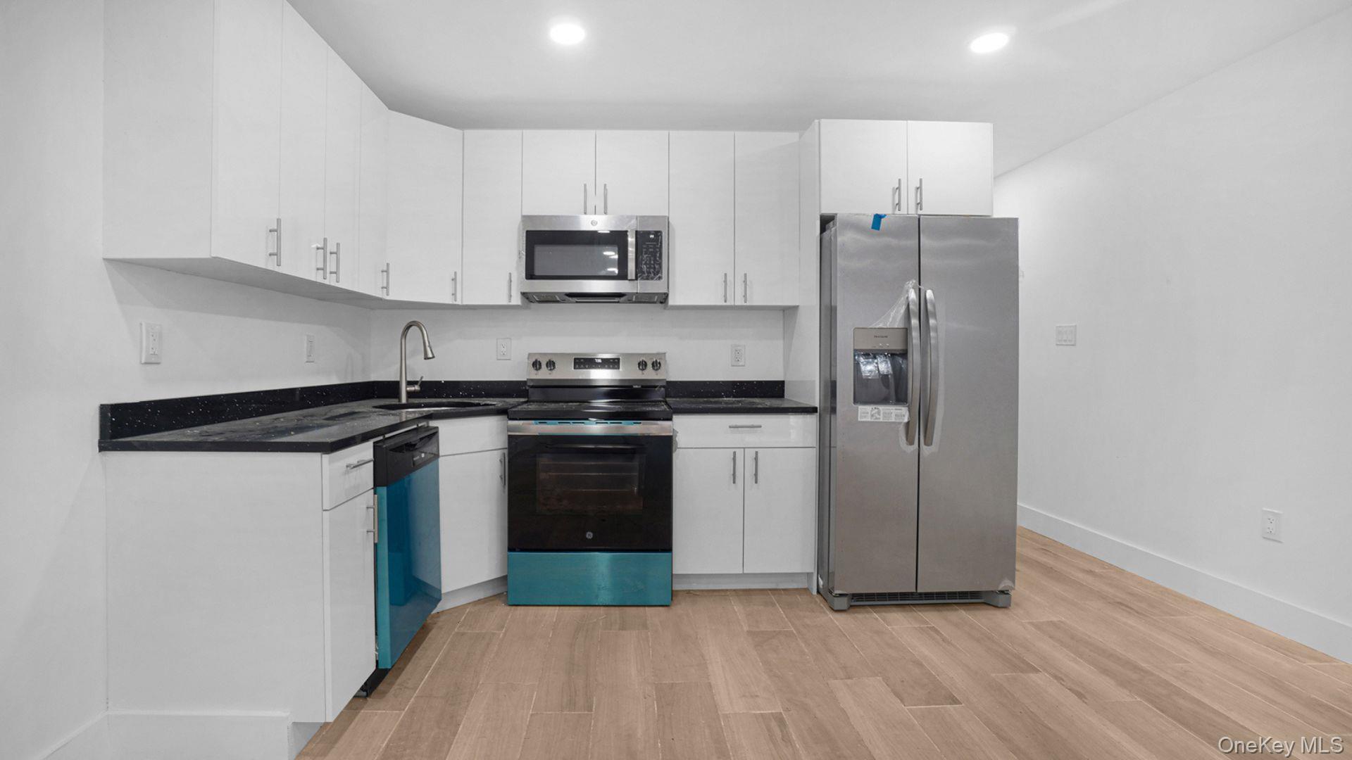 3964 Duryea Avenue, Bronx, NY 10466