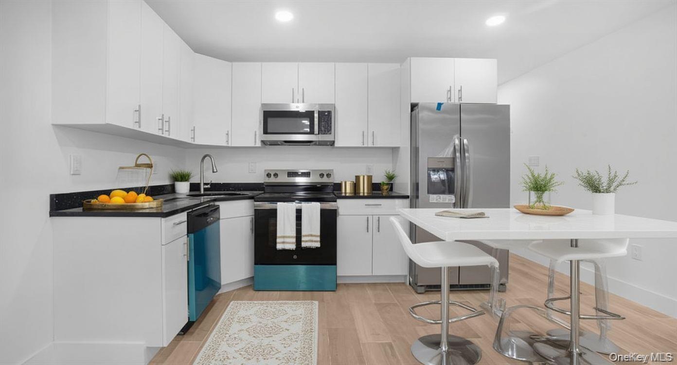 3964 Duryea Avenue, Bronx, NY 10466