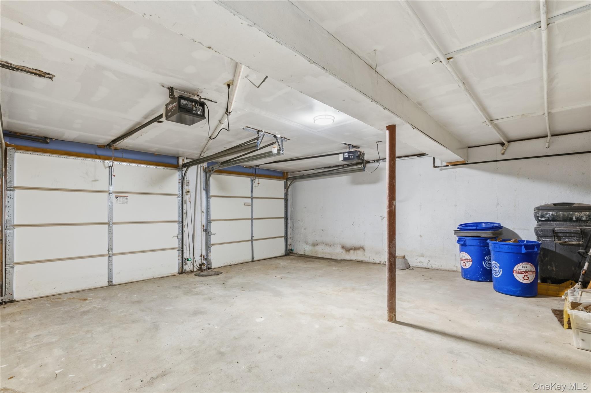 360 W Fulton Street # lower, Long Beach, NY 11561