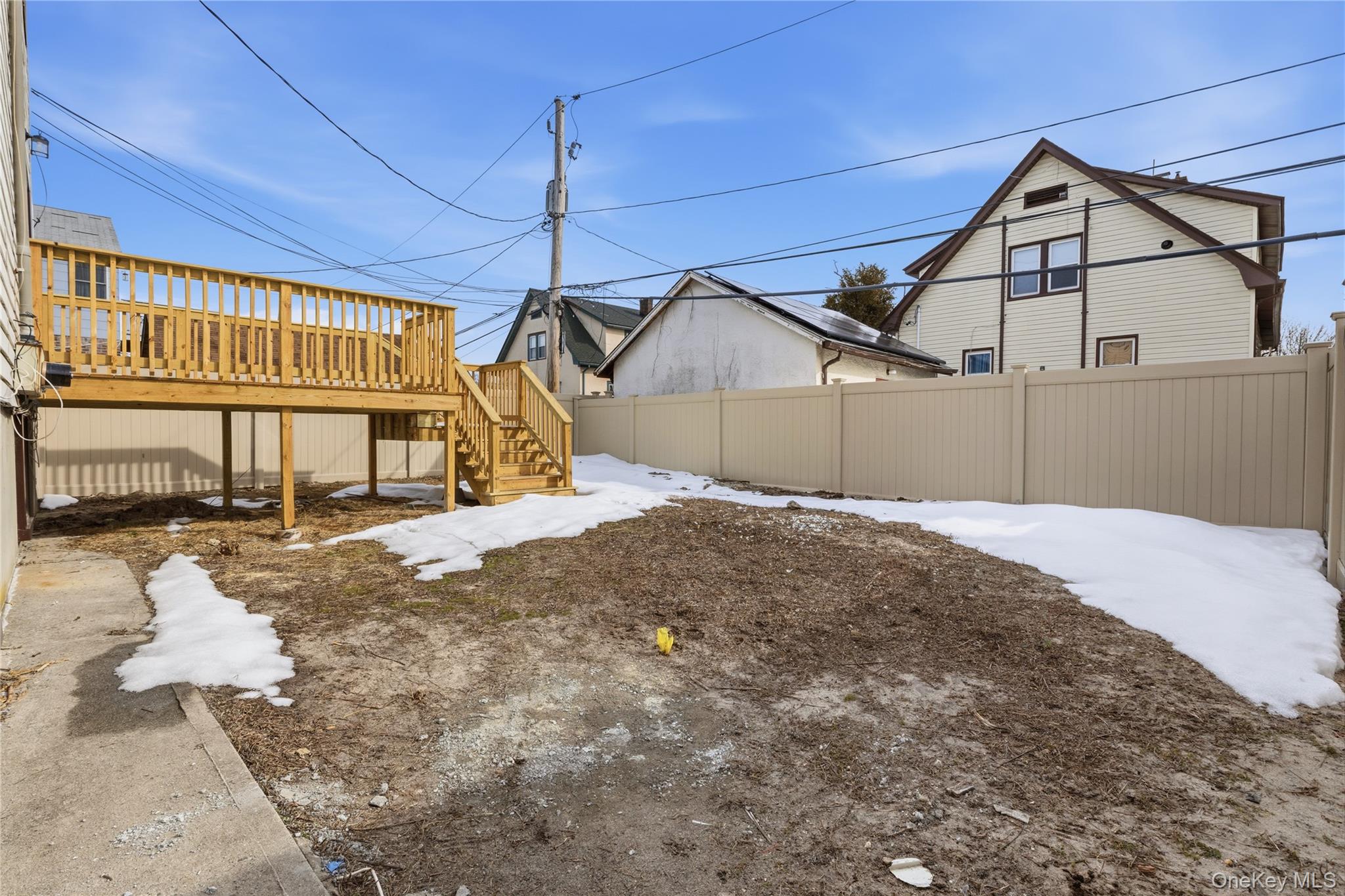 360 W Fulton Street # lower, Long Beach, NY 11561