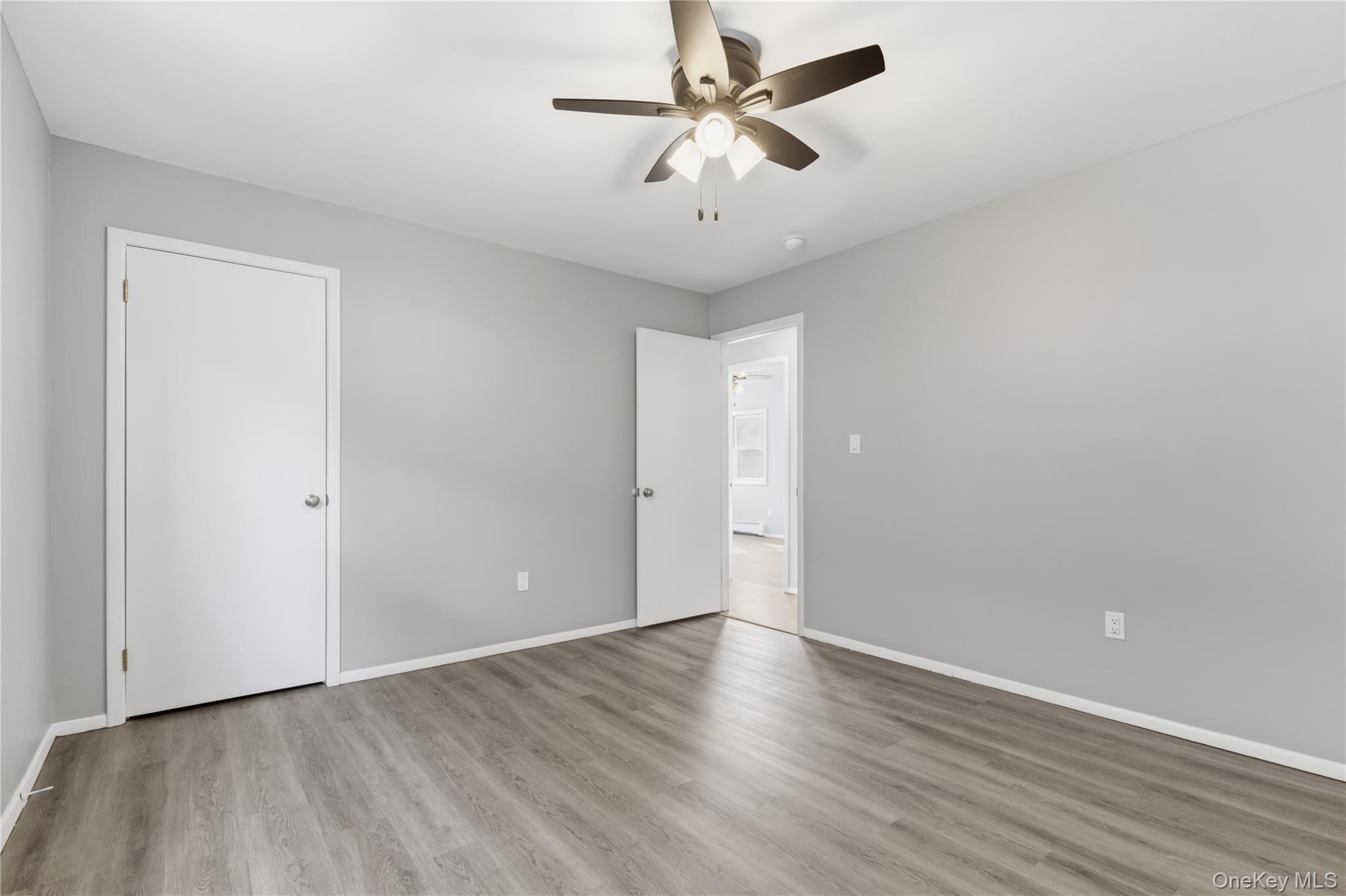 360 W Fulton Street # lower, Long Beach, NY 11561