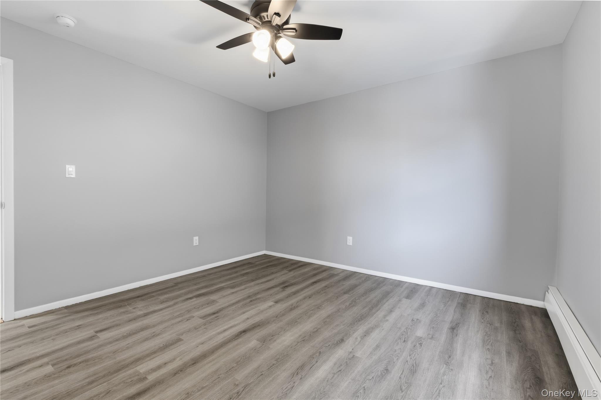 360 W Fulton Street # lower, Long Beach, NY 11561