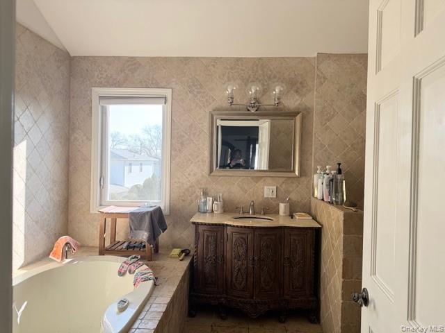 316 Roxbury Road S, Garden City, NY 11530