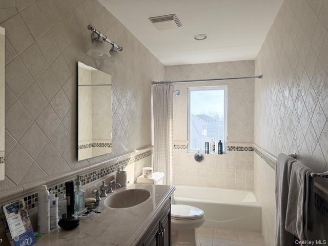 316 Roxbury Road S, Garden City, NY 11530