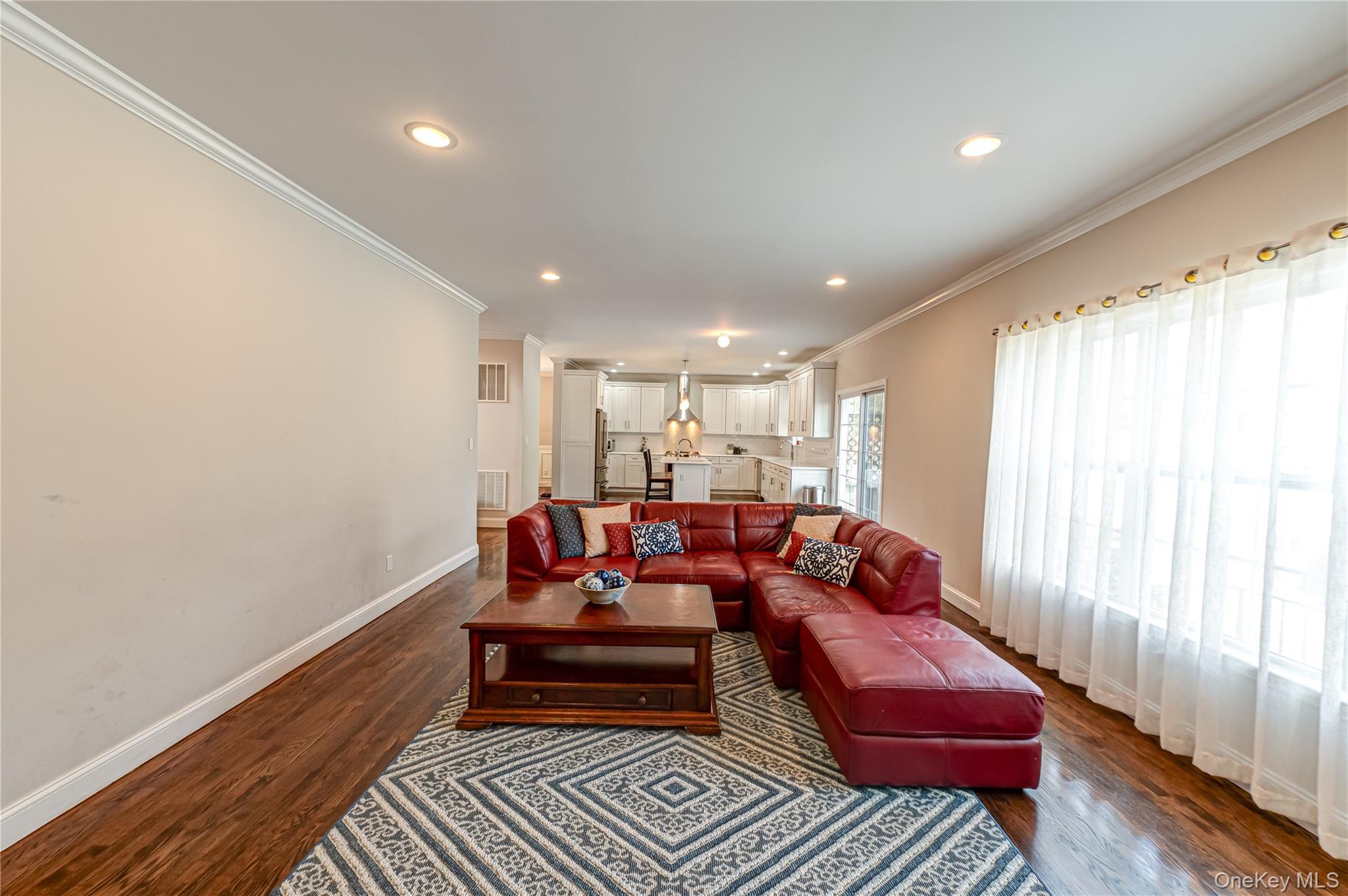 456 Pine Acres Boulevard, Brightwaters, NY 11718