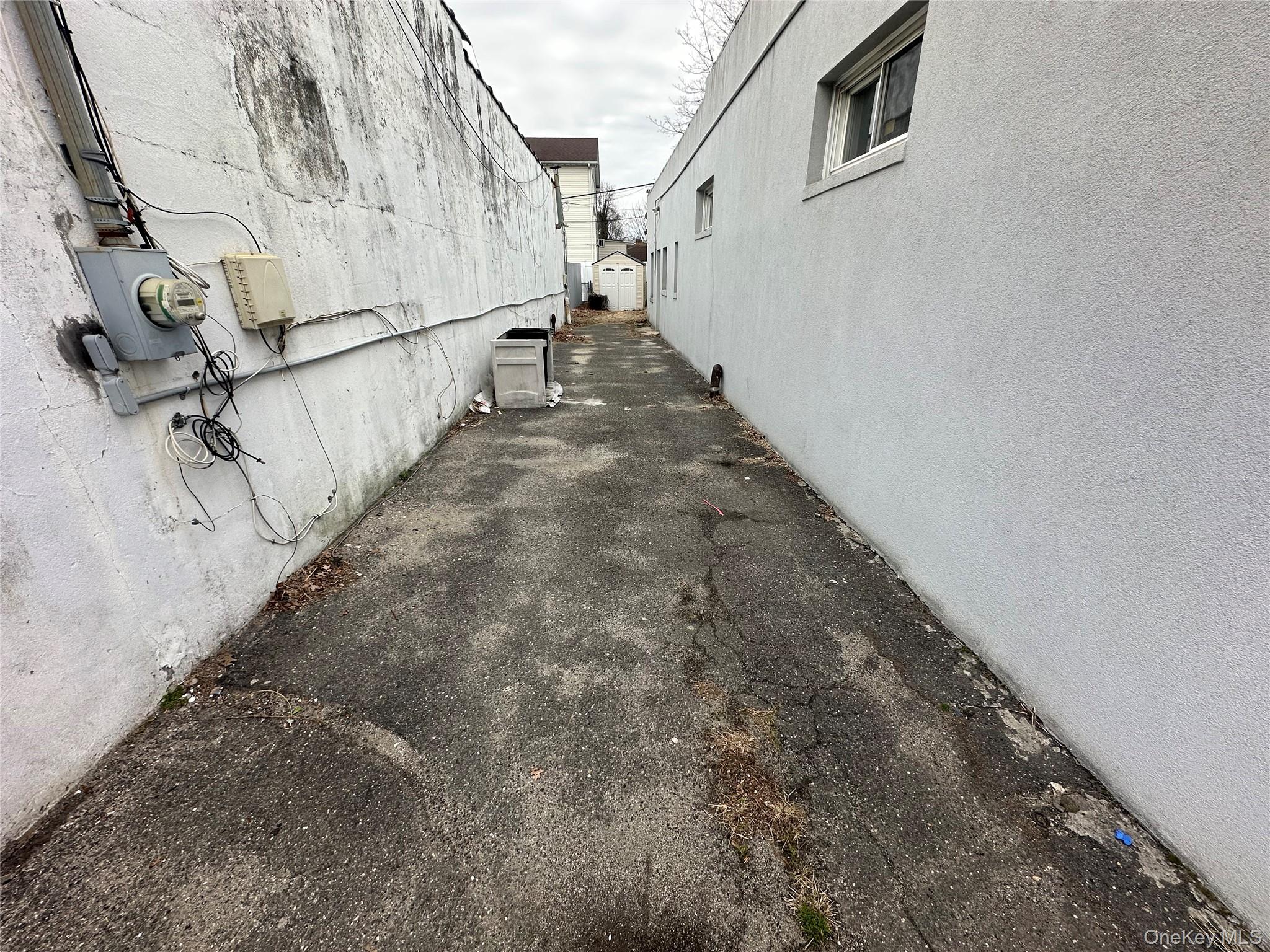 174 Merrick Road, Merrick, NY 11566