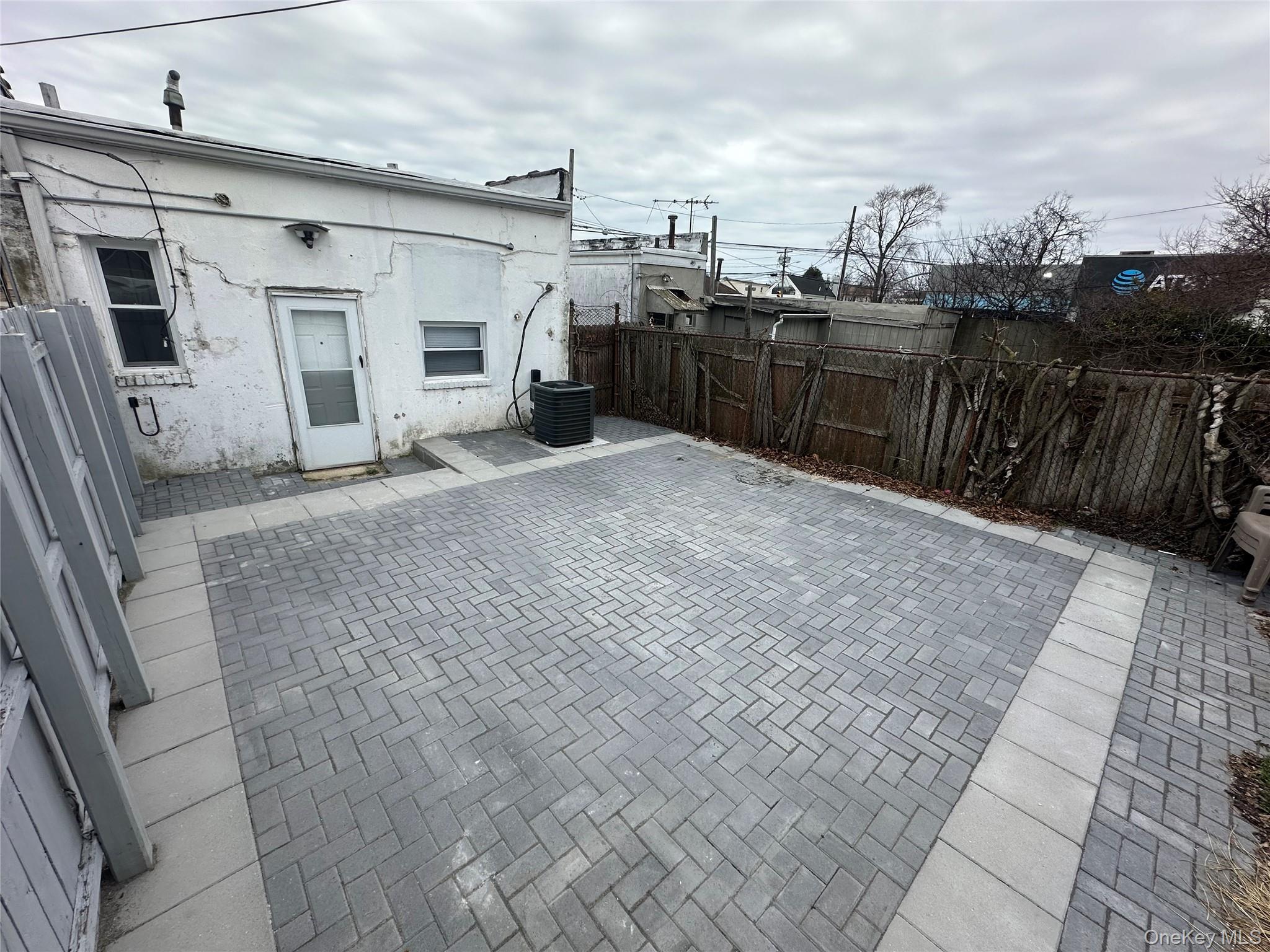 174 Merrick Road, Merrick, NY 11566