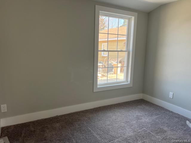 159 Alexander Avenue, Holbrook, NY 11741