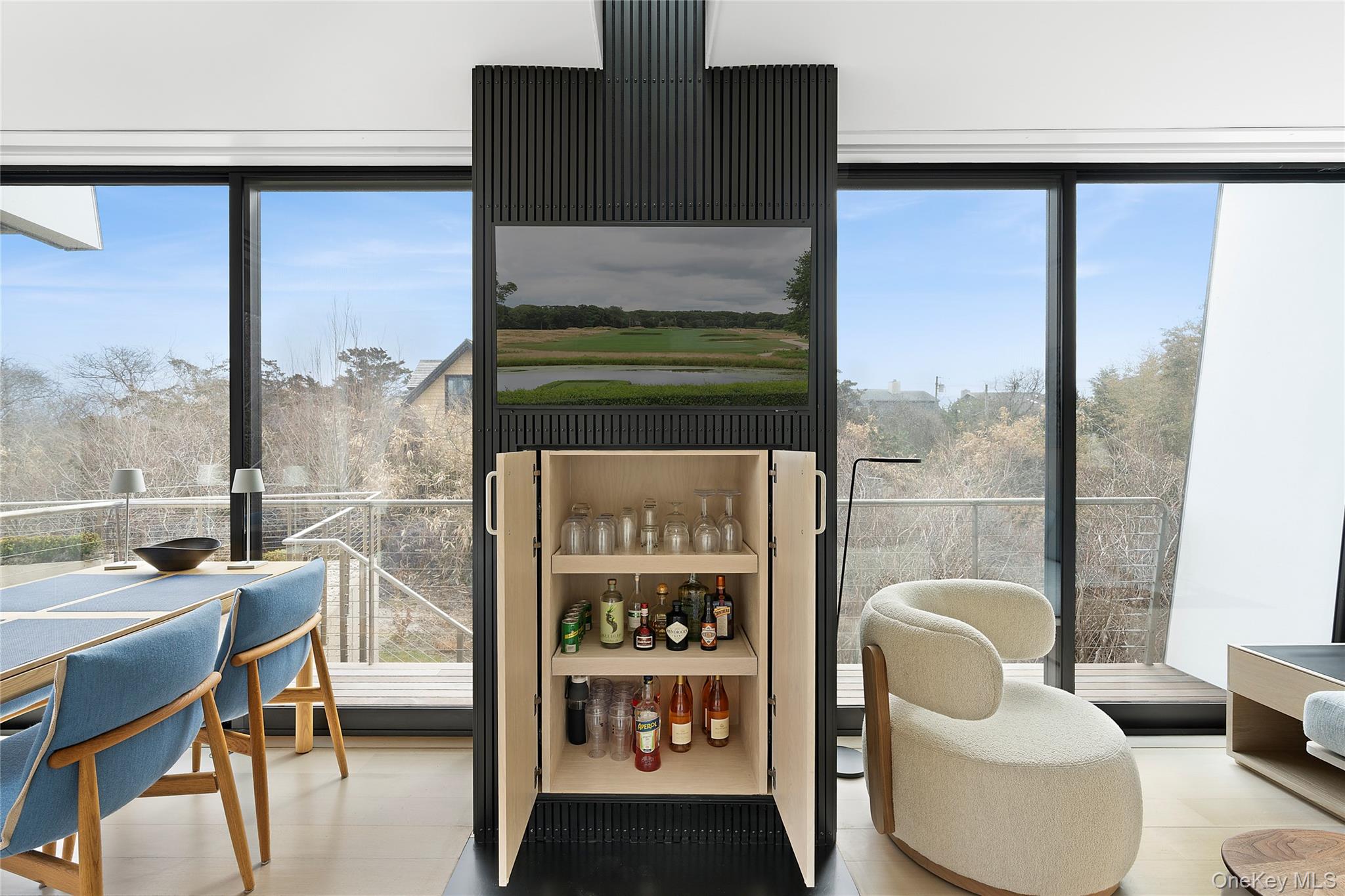 9 Ocean Lane, Amagansett, NY 11930