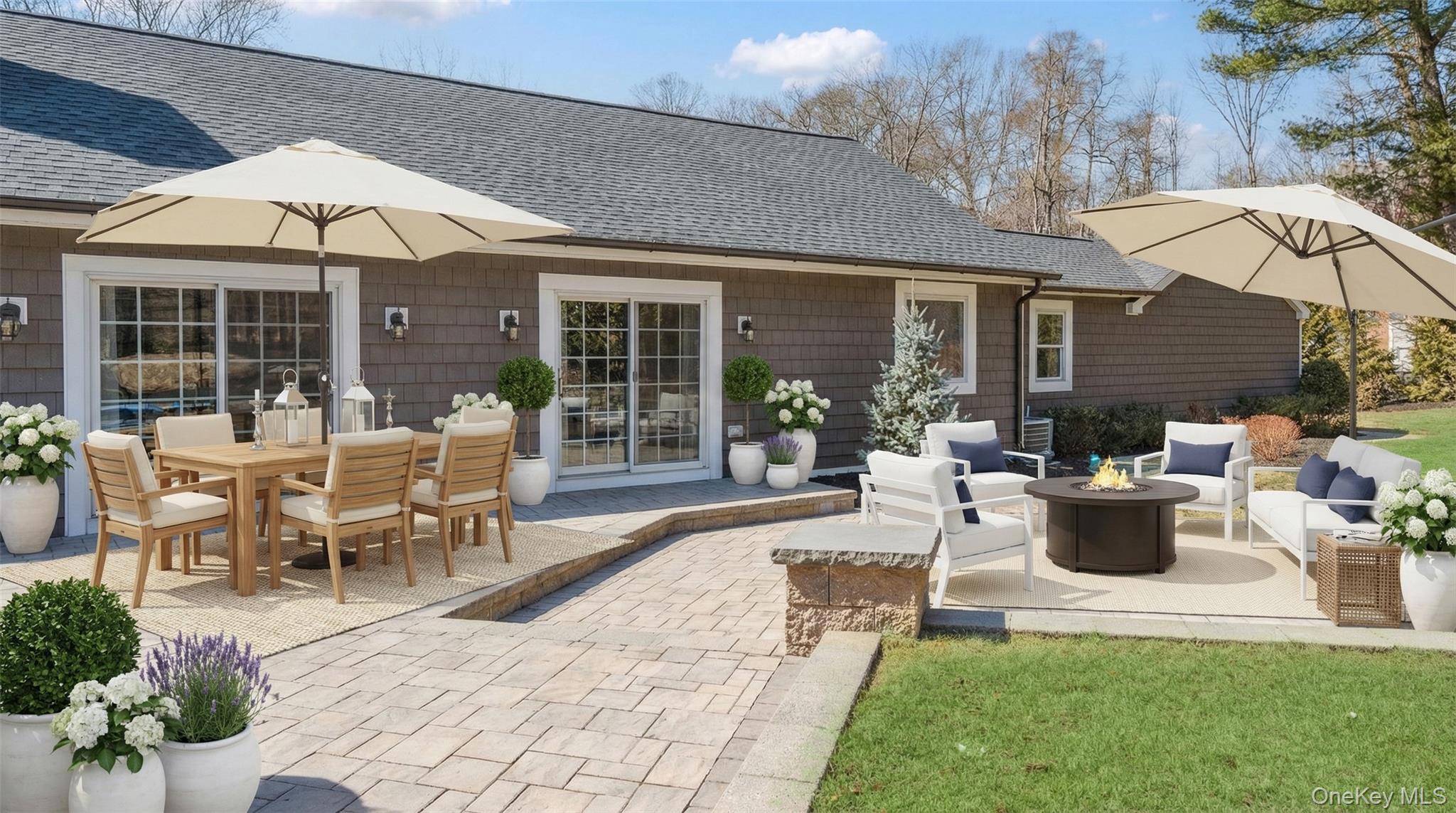 1 Valley Avenue, Smithtown, NY 11787