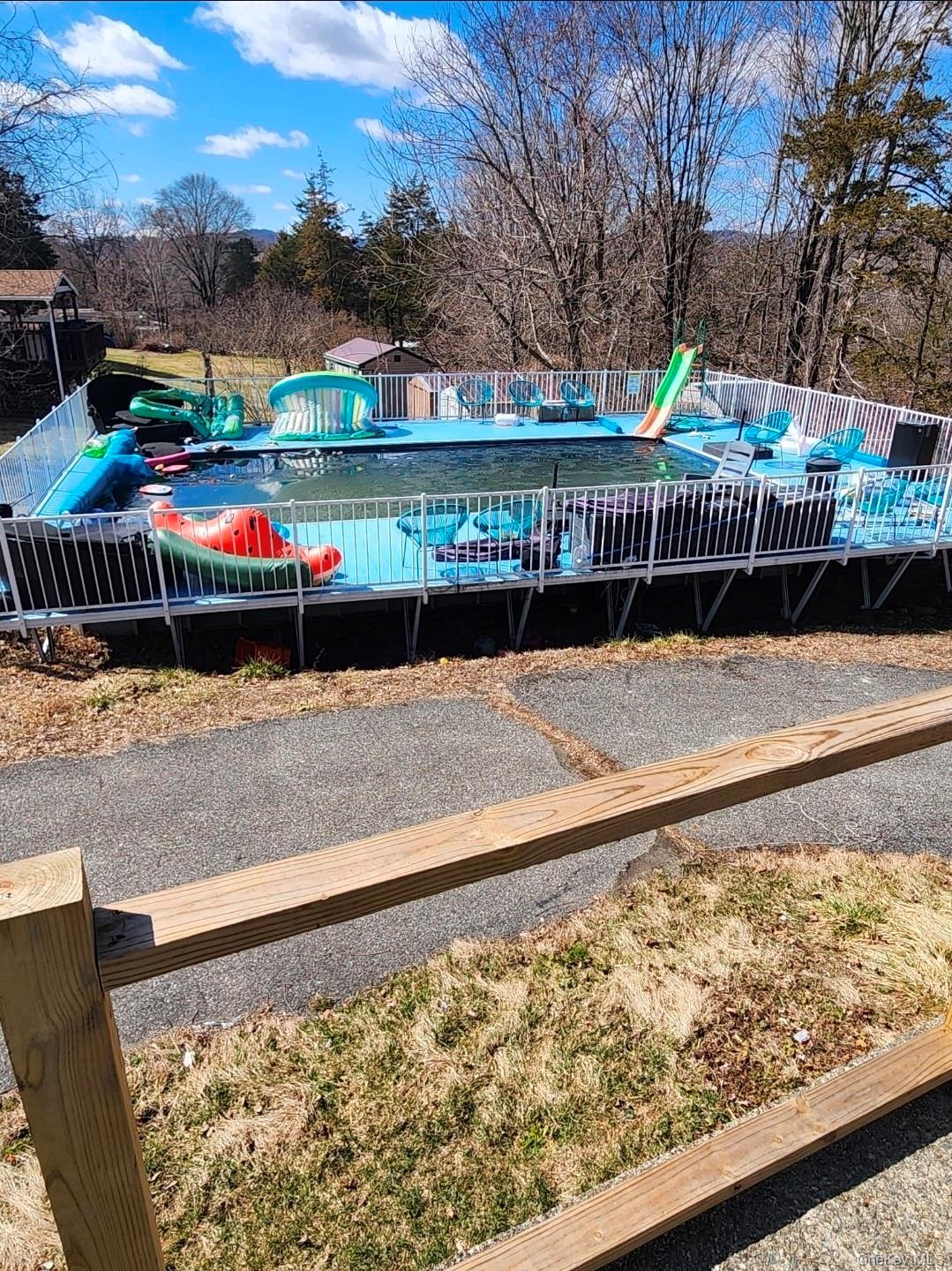 32 Cedar Lane, Wingdale, NY 12594