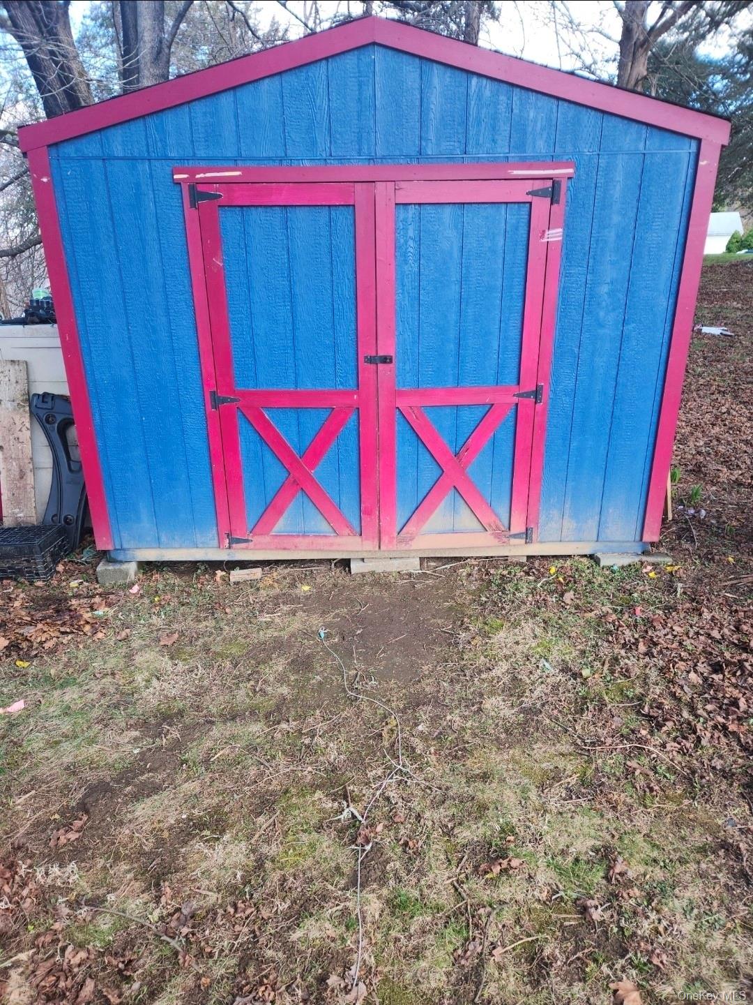 32 Cedar Lane, Wingdale, NY 12594