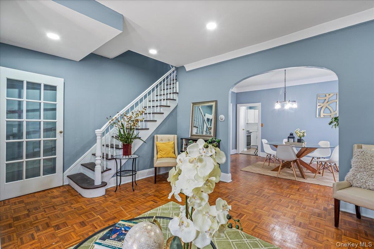 19619 89th Road, Hollis, NY 11423