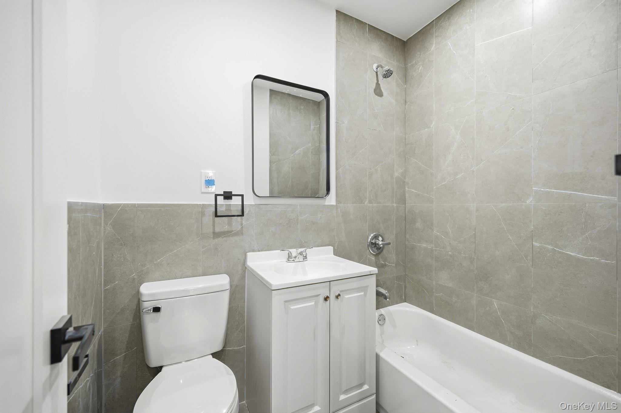 2152 Muliner Avenue, Bronx, NY 10462