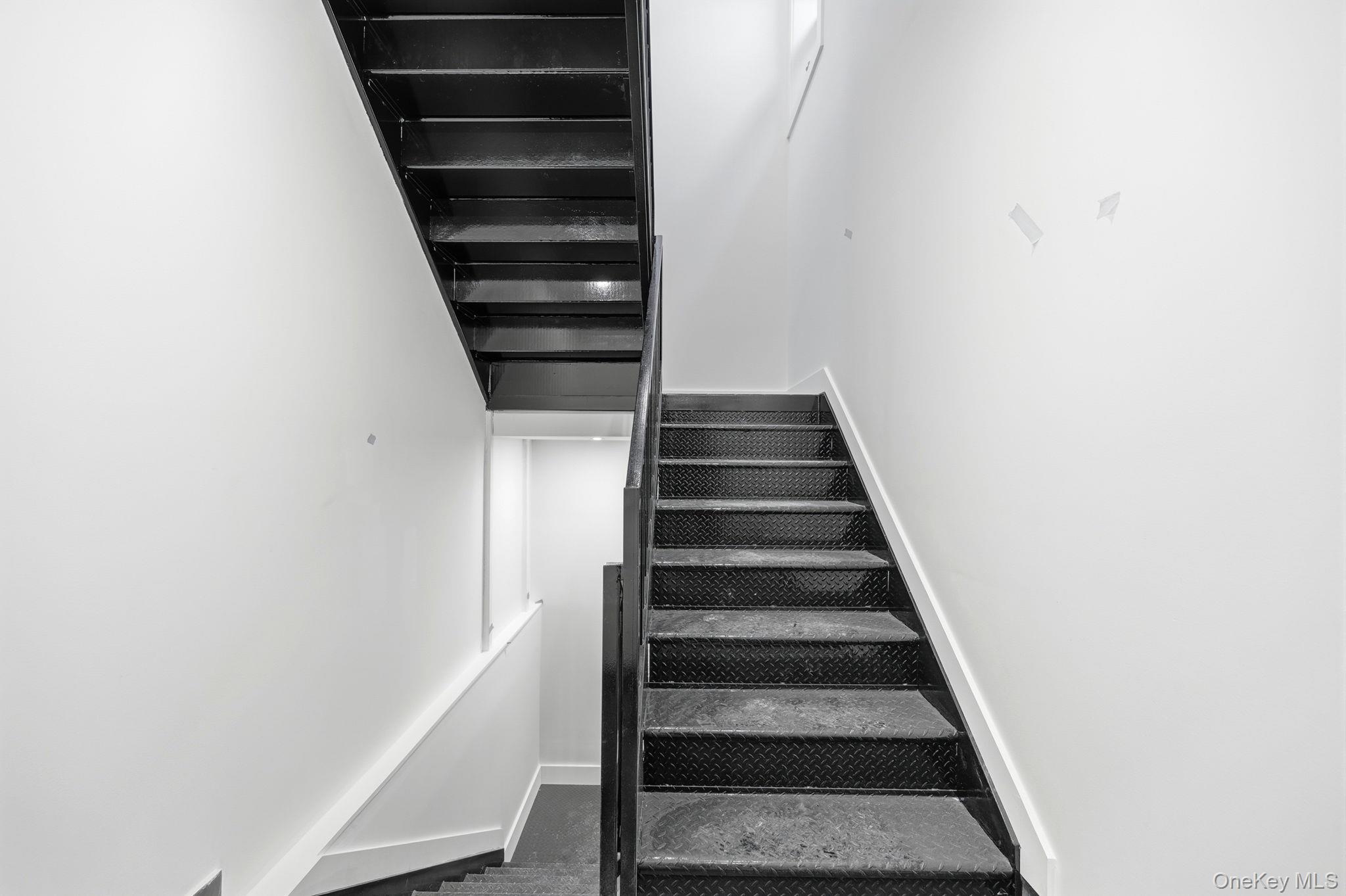 2152 Muliner Avenue, Bronx, NY 10462