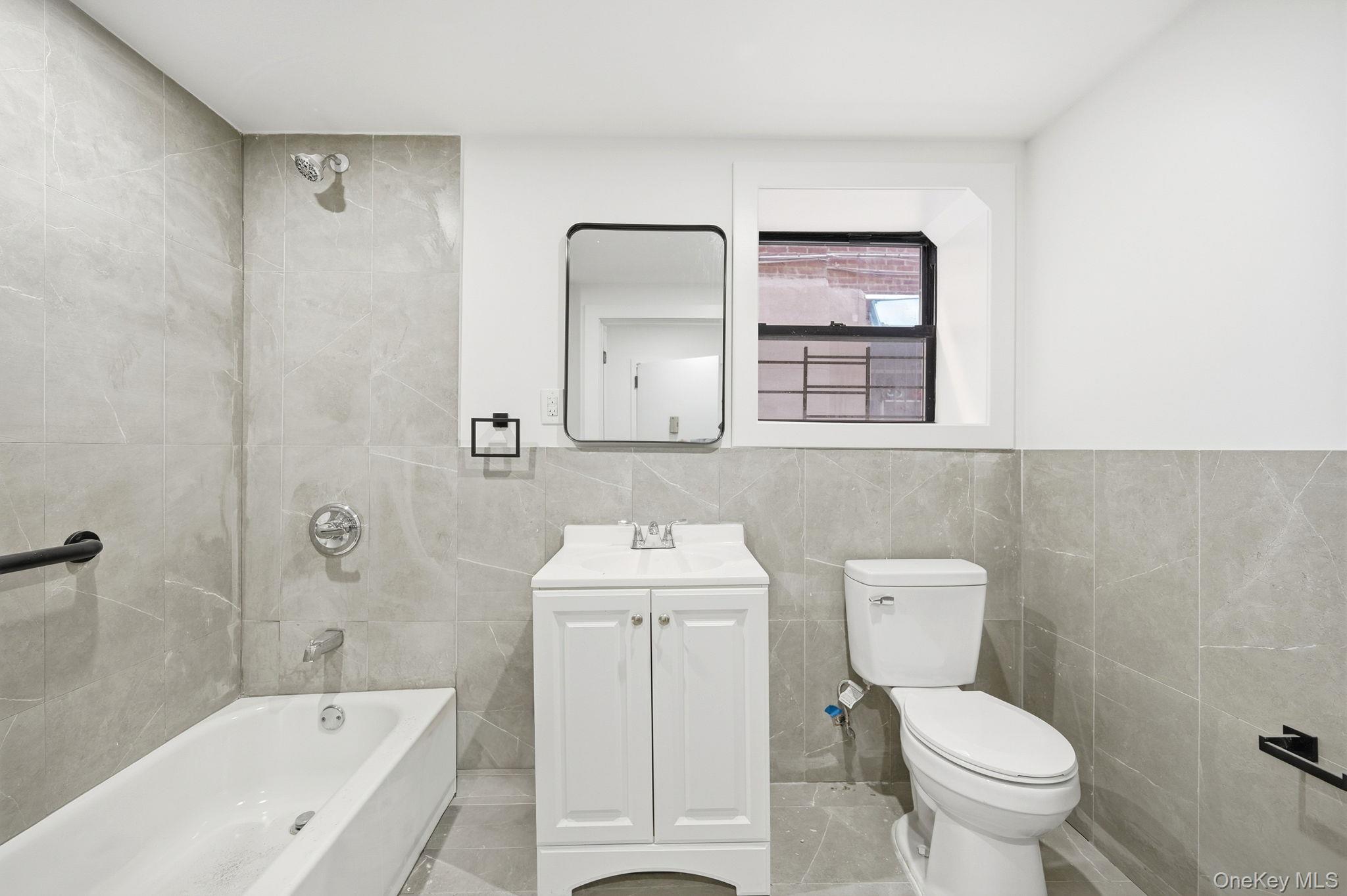 2152 Muliner Avenue, Bronx, NY 10462